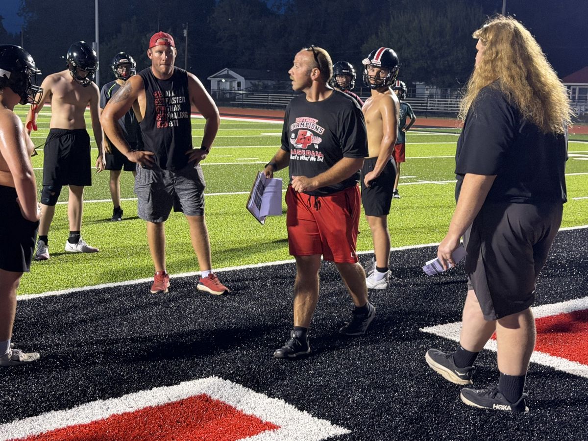 East Prairie players, coach learn lessons through trying 202...