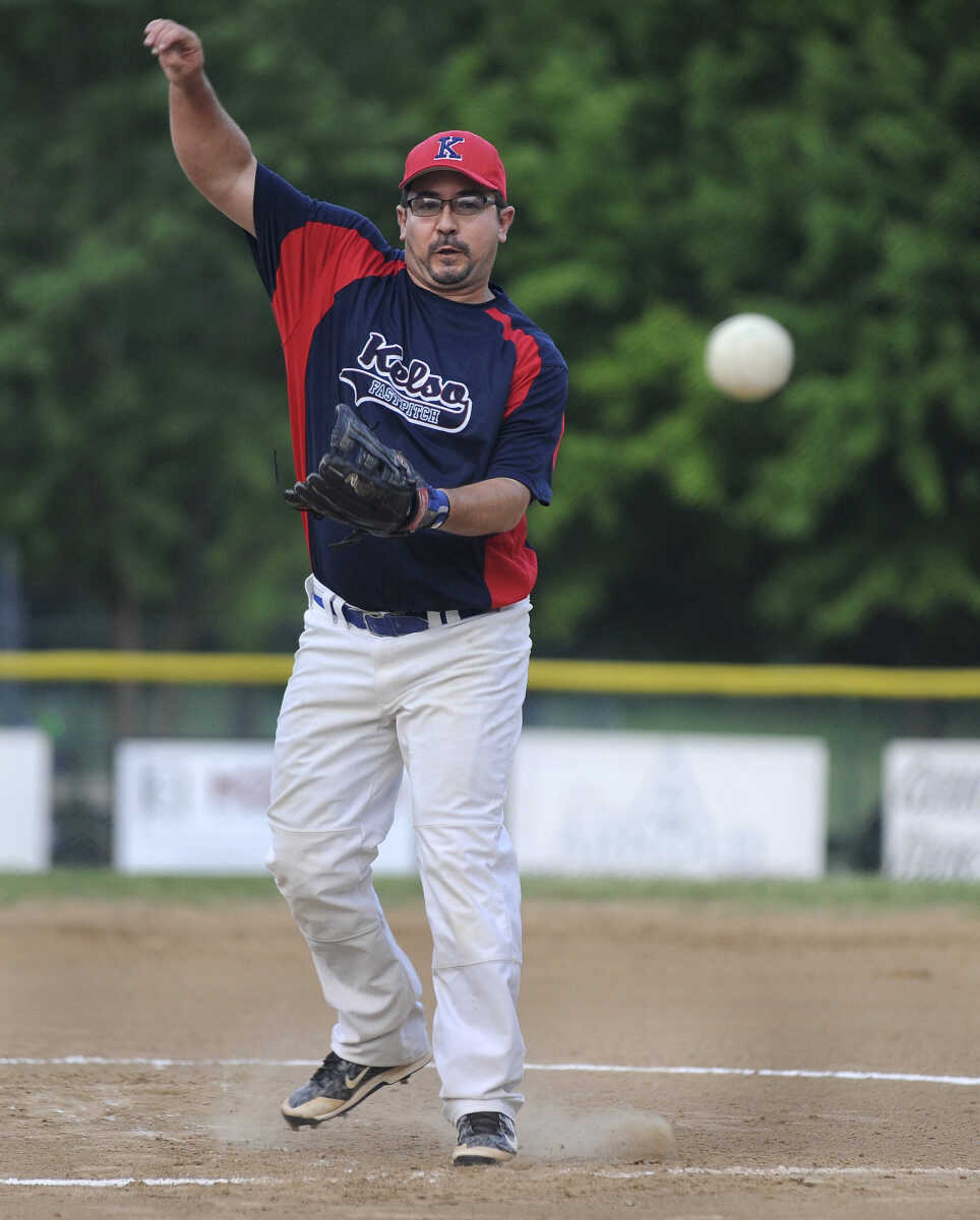 FRED LYNCH ~ flynch@semissourian.com
Kelso Fast Pitch pitcher Carlos Cabrera delivers to The Clubhouse batter during the first inning Friday, June 8, 2018 at the Kelso Klassic in Kelso, Missouri.