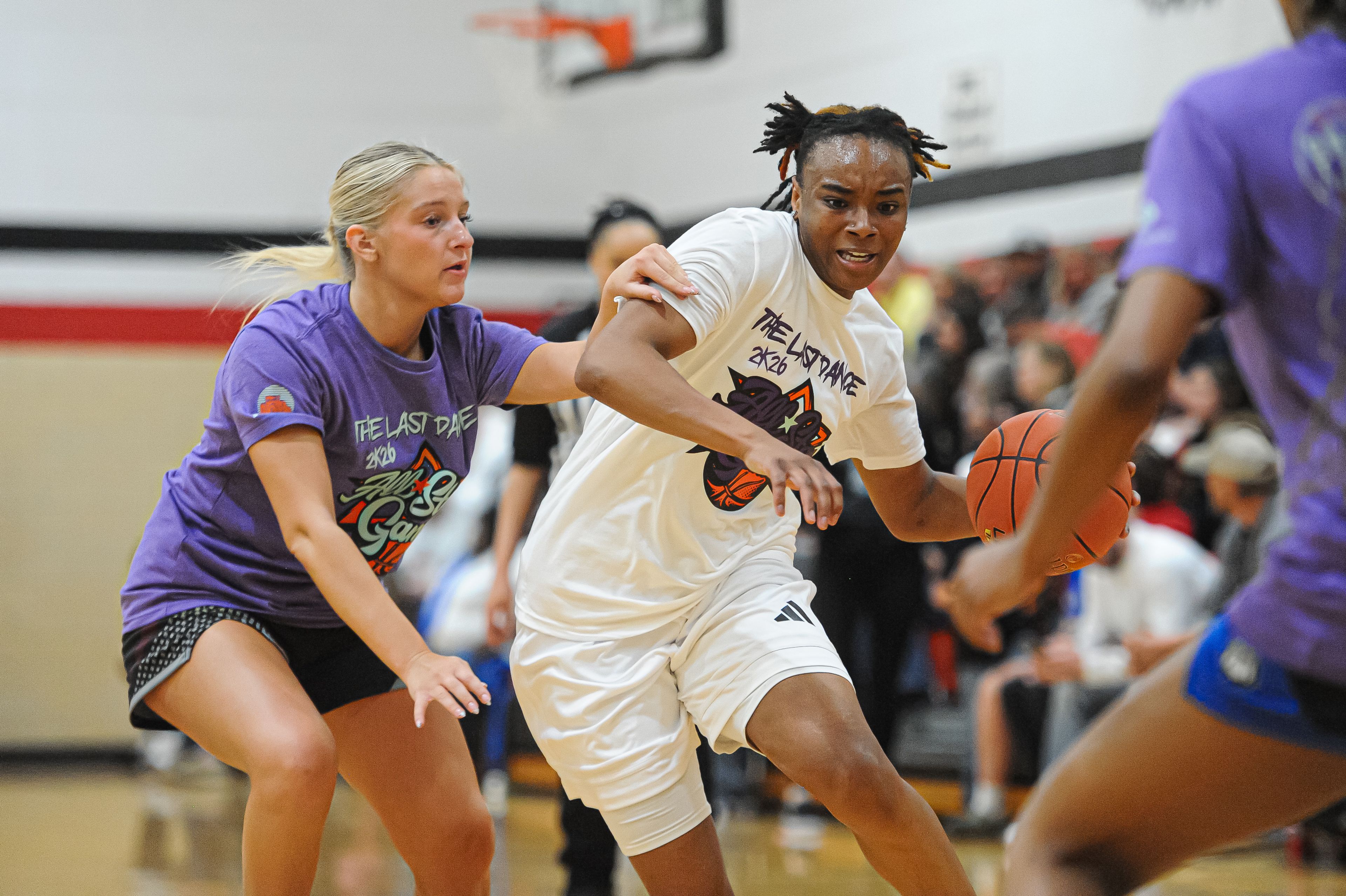E'Marriha Johnson drives to the rim during the girls Last Dance All-Star Game on Friday, March 27, 2026, in Dexter.