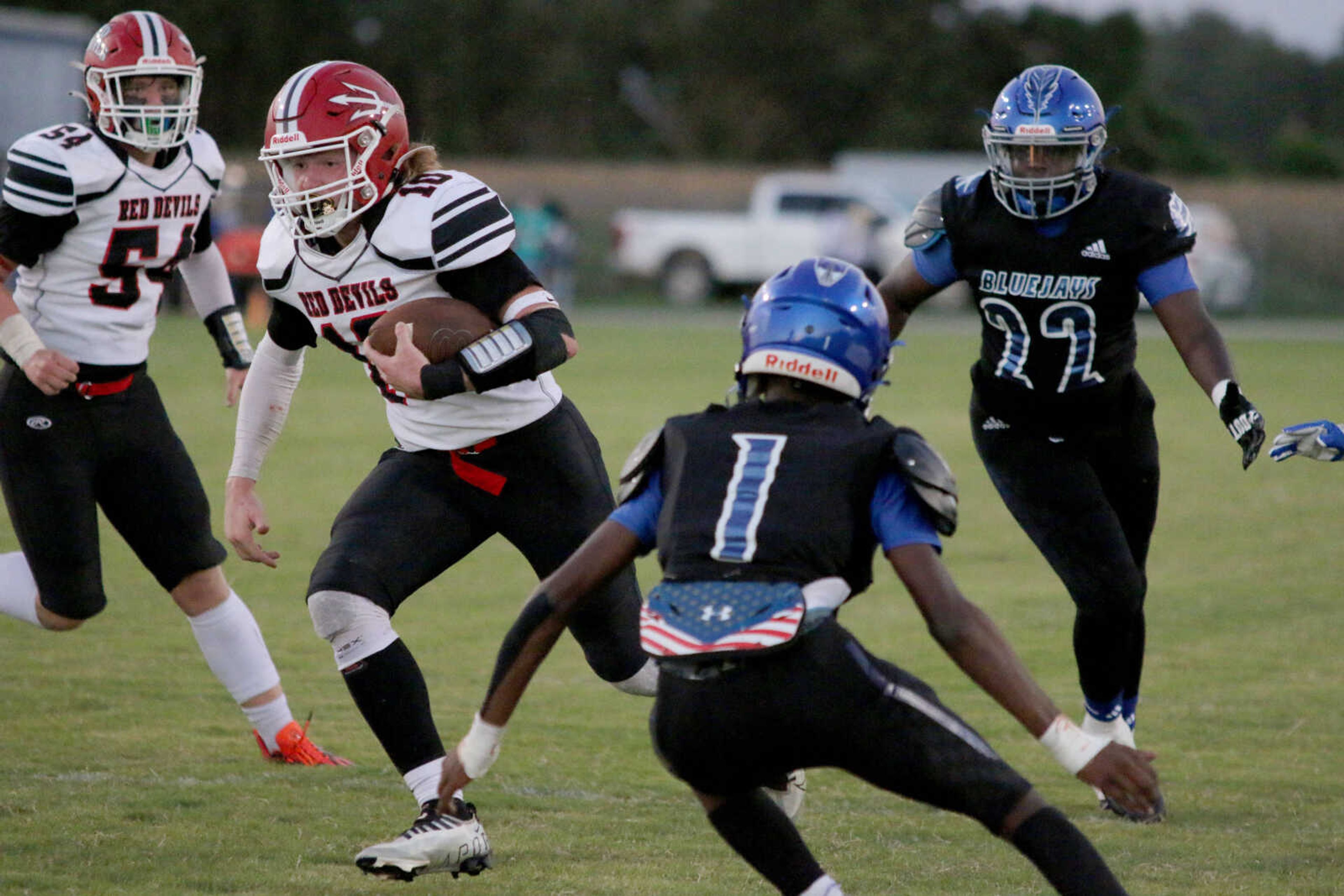 Chaffee's Carson Spies (10) runs during a 14-12 win at John Harris Marshall Stadium in Charleston, Missouri on Thursday, August 31, 2023.&nbsp;