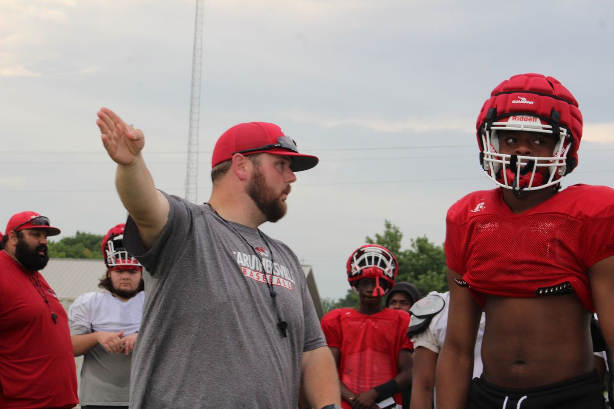 Tiger coaches watch, learn about 2025 squad in final scrimma...