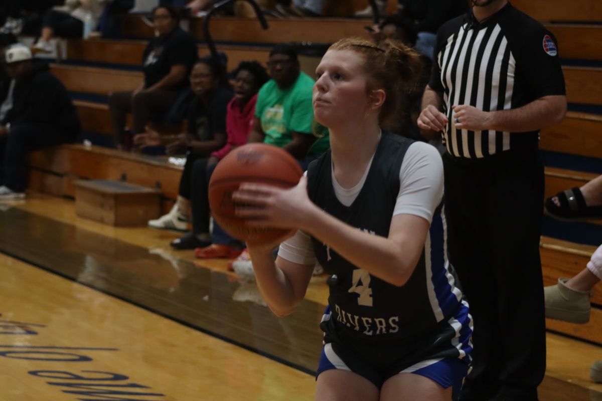 Ernst’s return propels Neelyville to 5th Place Final at Lady Royal
