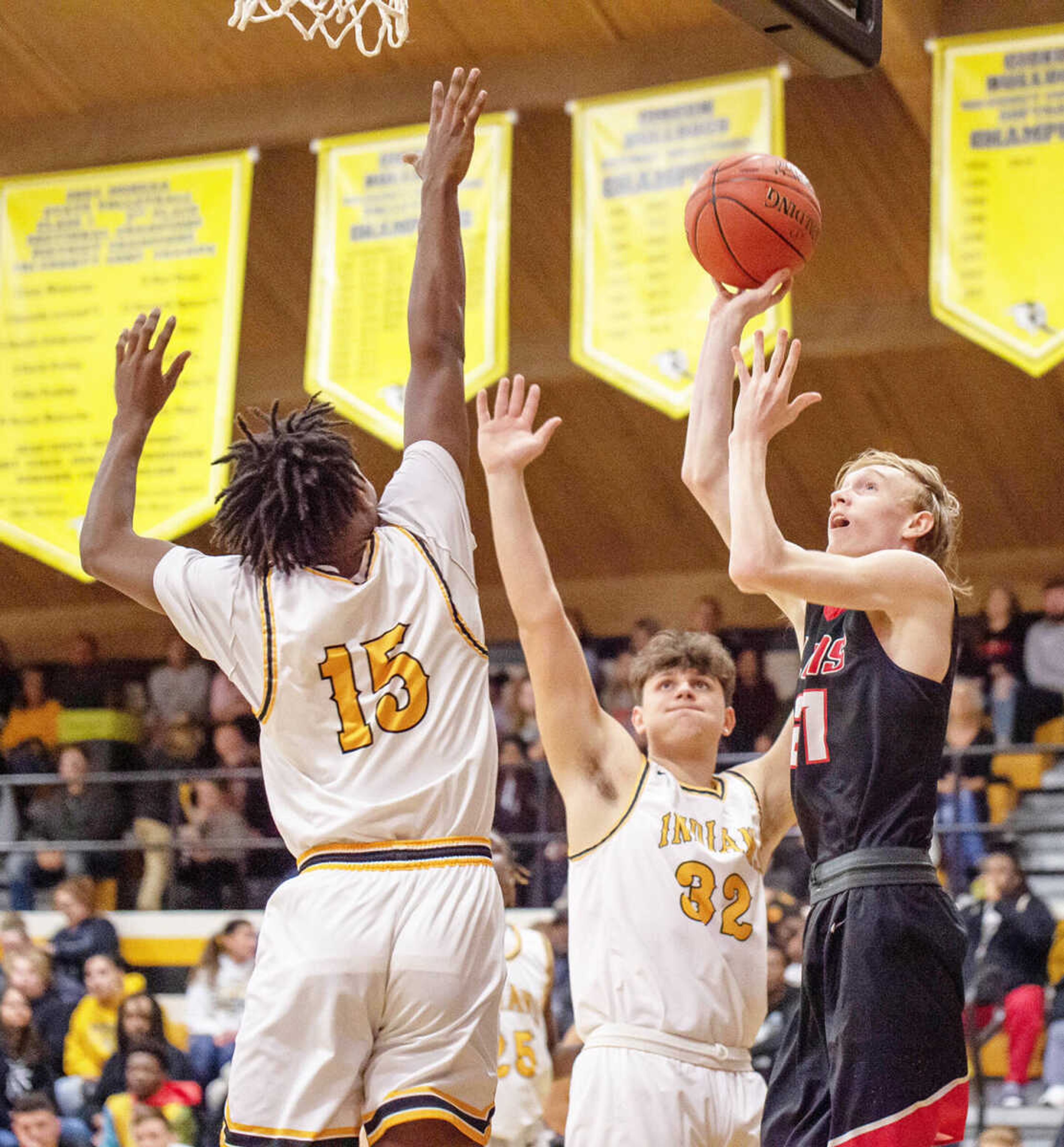 Senath-Hornersville’s Mason Williams attempts a shot during a third-place game versus Kennett from the 2022 Bulldog Classic in Gideon.