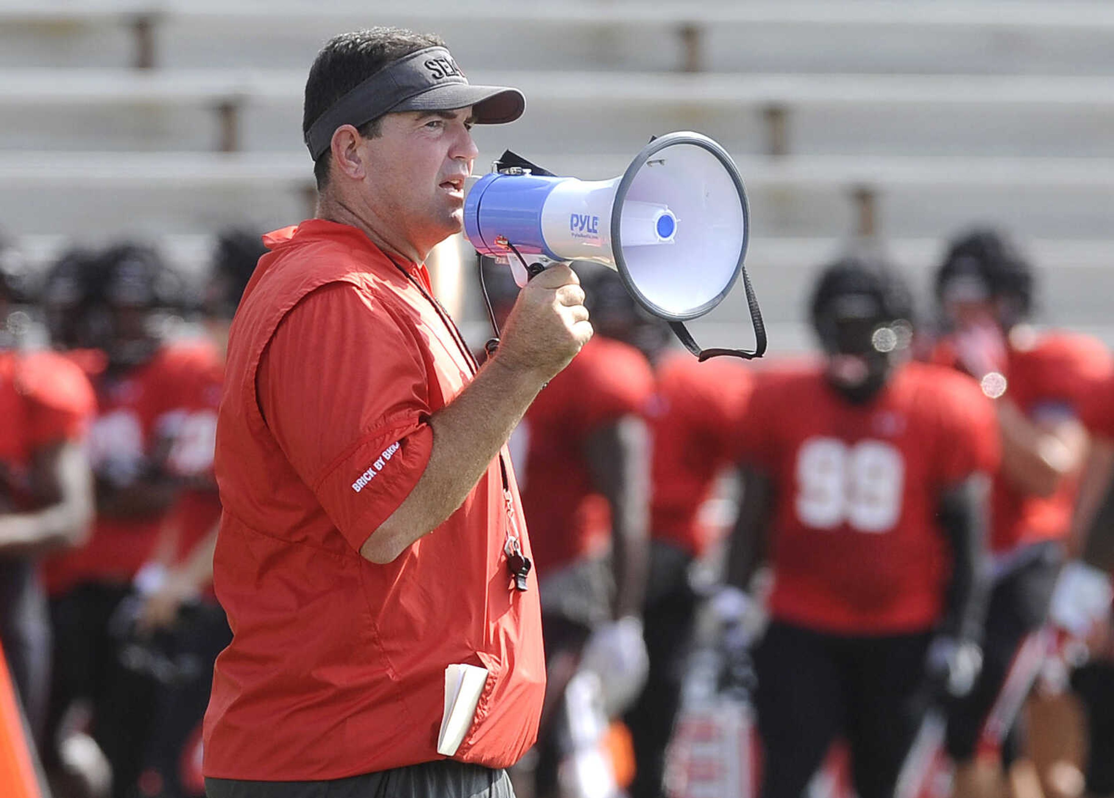 FRED LYNCH ~ flynch@semissourian.com
Southeast Missouri State coach Tom Matukewicz gives instructions during the last preseason scrimmage Saturday, Aug. 18, 2018 at Houck Field.