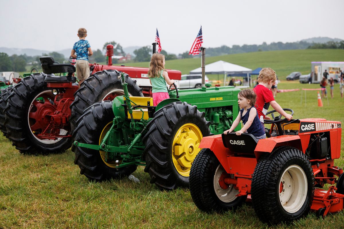Rappahannock County celebrates July 4th, with undampened spi...