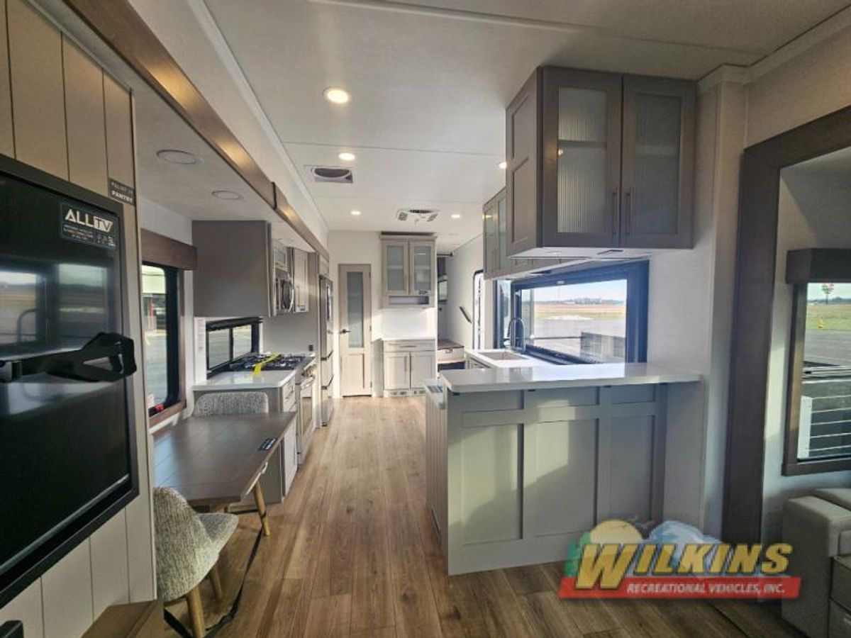 Wilkins Rv Wilkins RV Introduces 2026 Alliance RV Paradigm 388SP Fifth ...