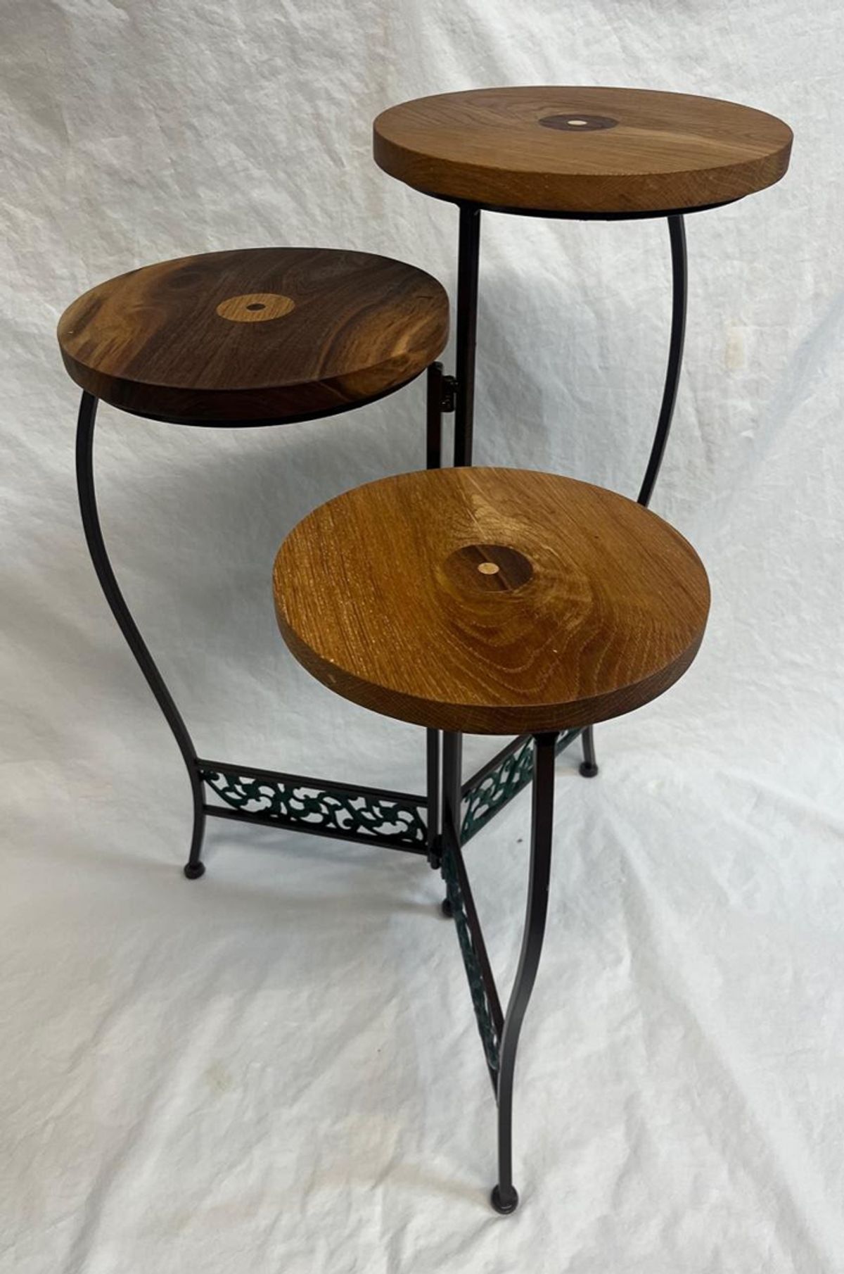 Pop-up show supports Shenandoah park art fund