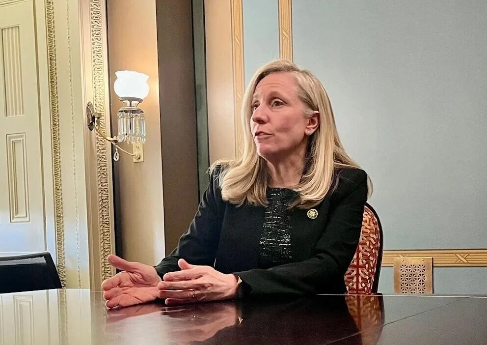Gov. Spanberger says calls to ban Flock license reader camer...