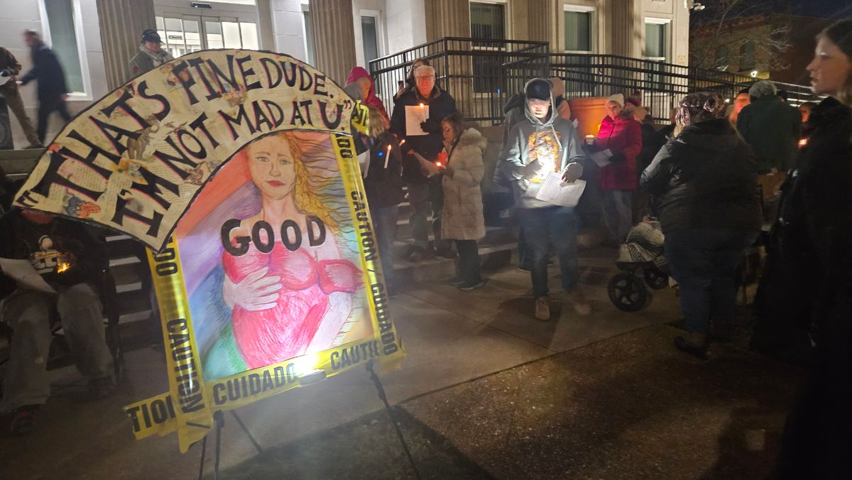 Farmington holds candlelight vigil for woman shot by ICE
