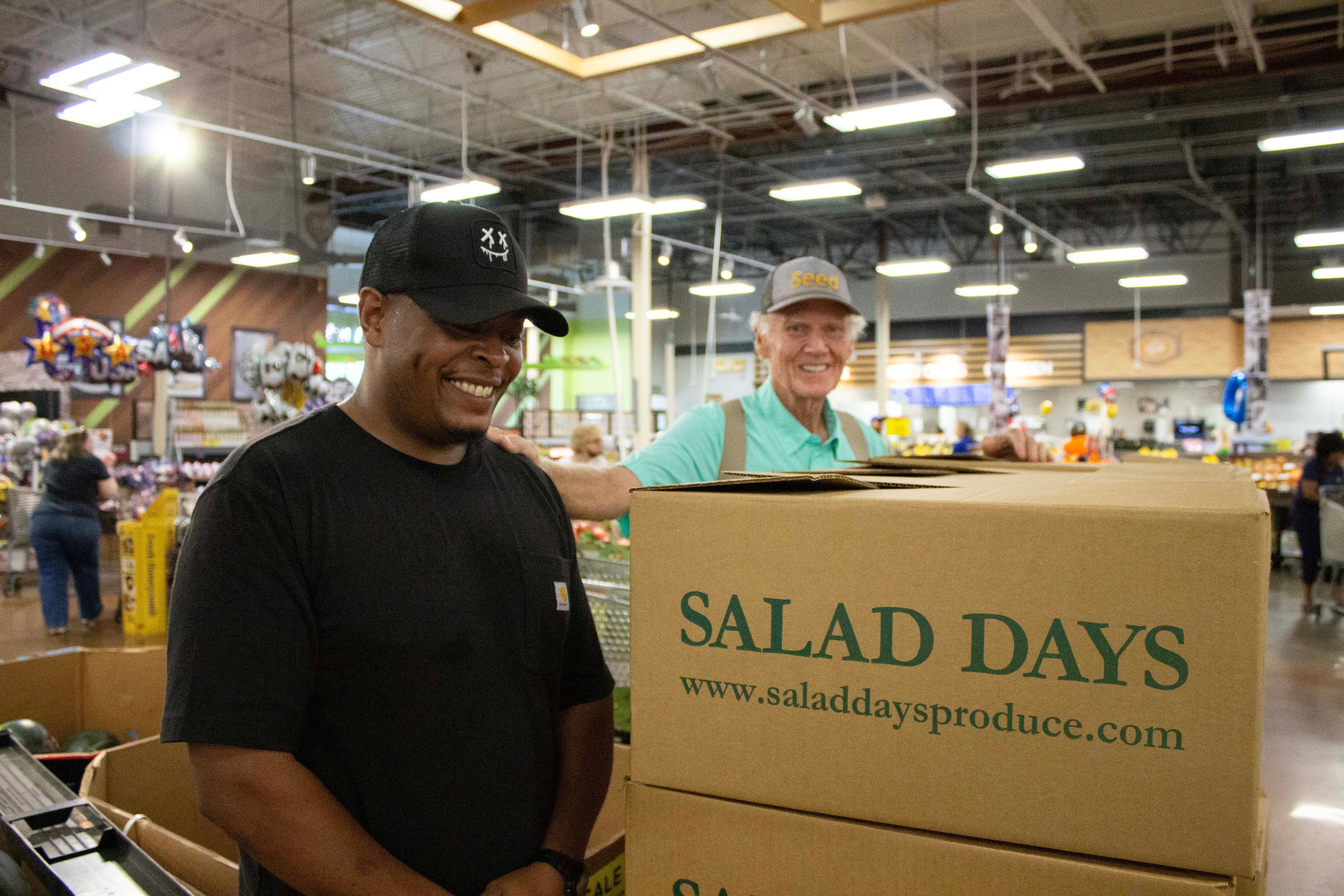 置物 Salad Days Salad Days expands hydroponic lettuce distribution to Madiso