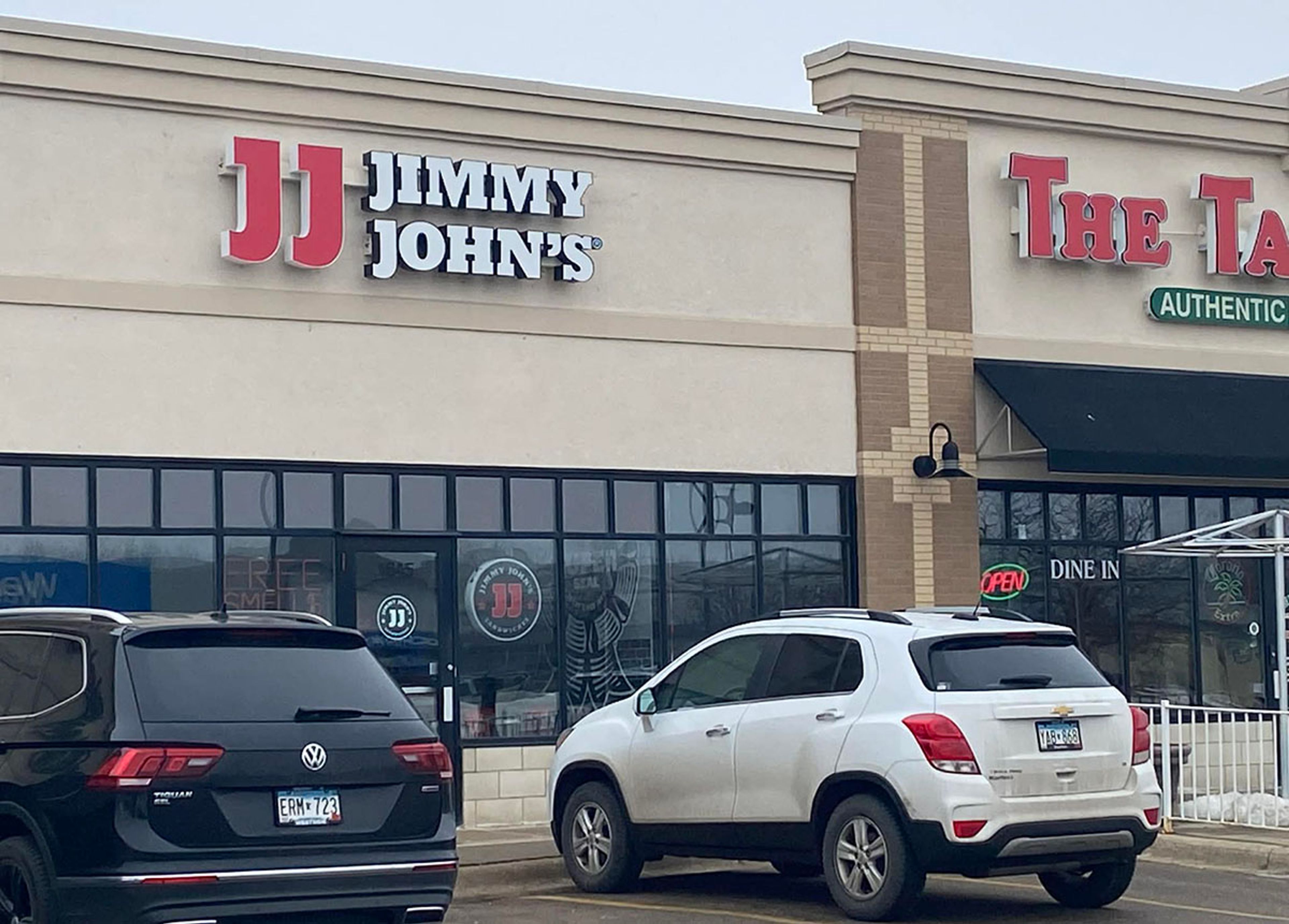 Tobacco Store opens in A.L