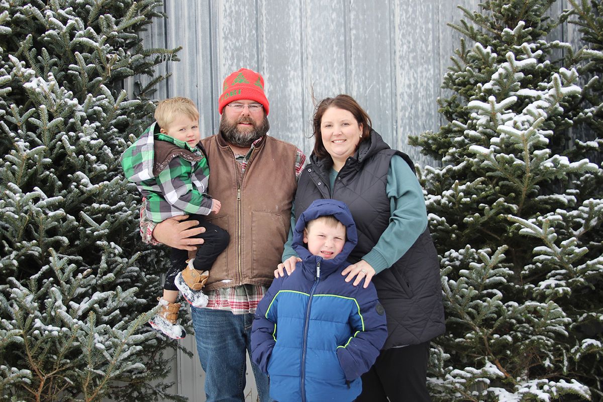 Joining the family business: Albert Lea family opens Minnesota branch of Wisconsin Christmas tree bu...