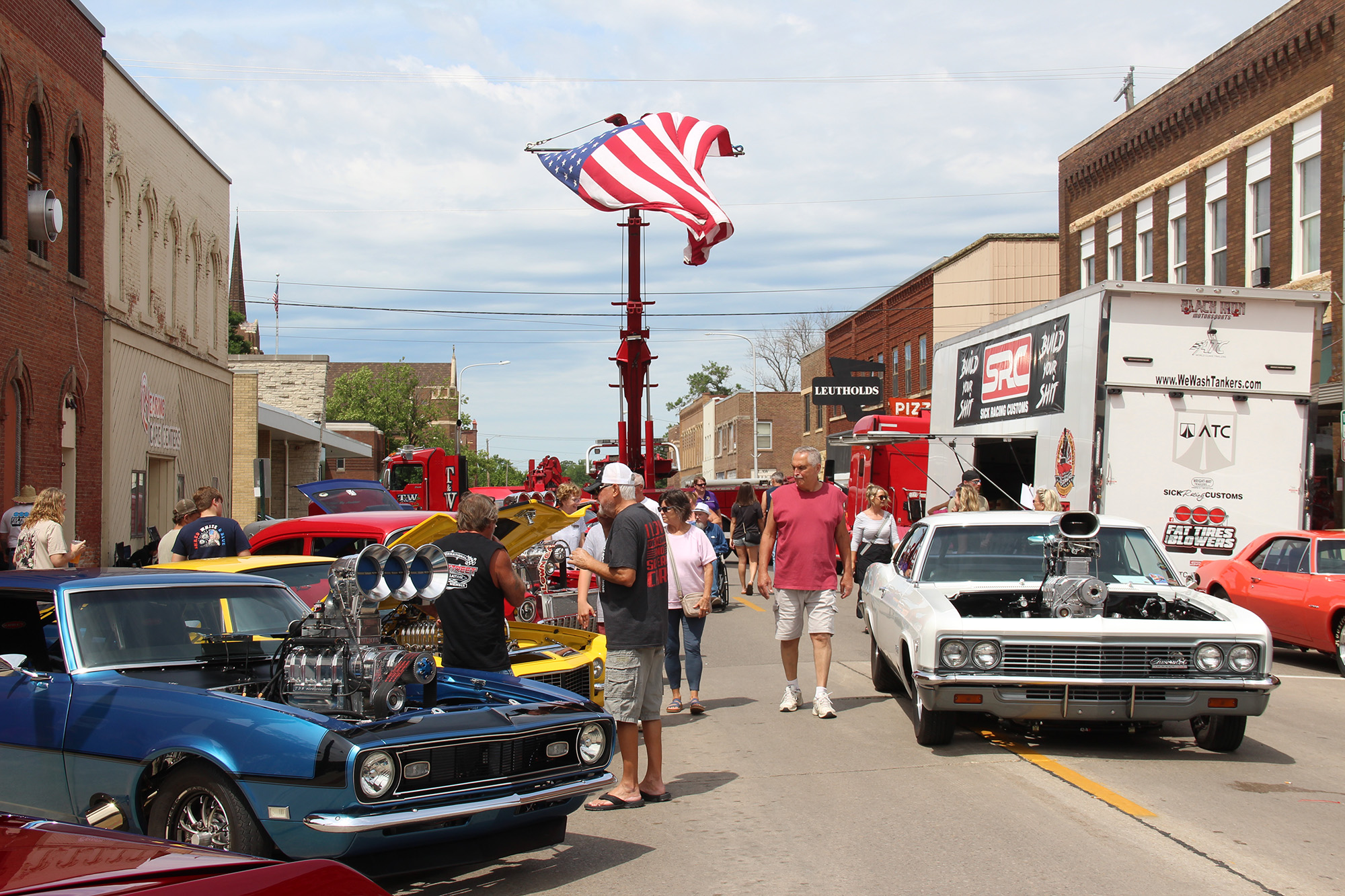 Eddie Cochran festival brings out big crowds in downtown Alb