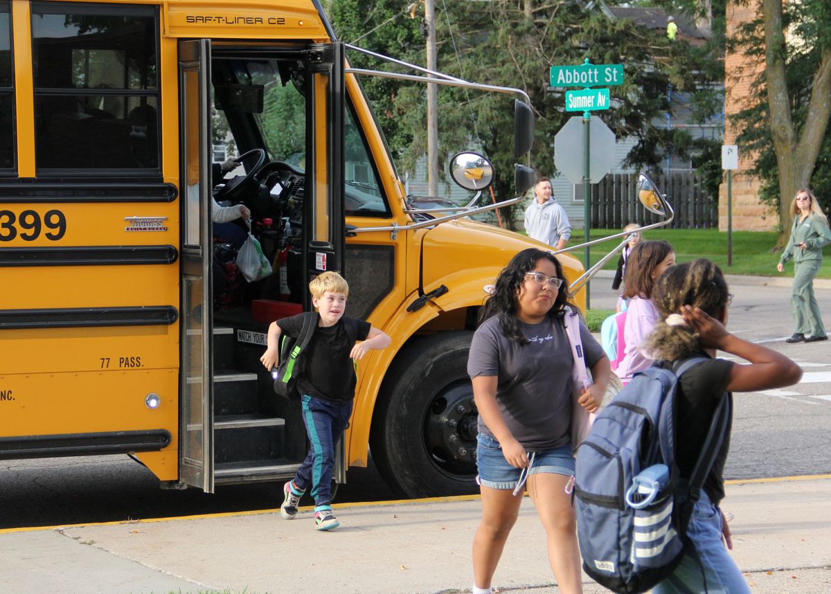 Should Minnesota let schools start whenever they want? Late ...
