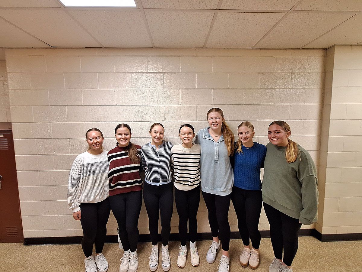 Students take part in speech contest