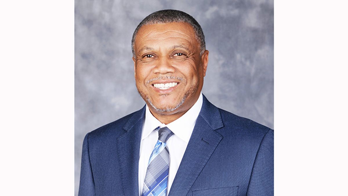 Funeral director Ward enters coroner's race