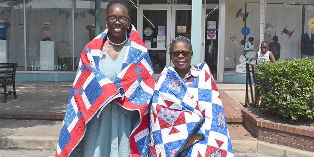 Veterans Honored With Quilts Of Valor Ceremony