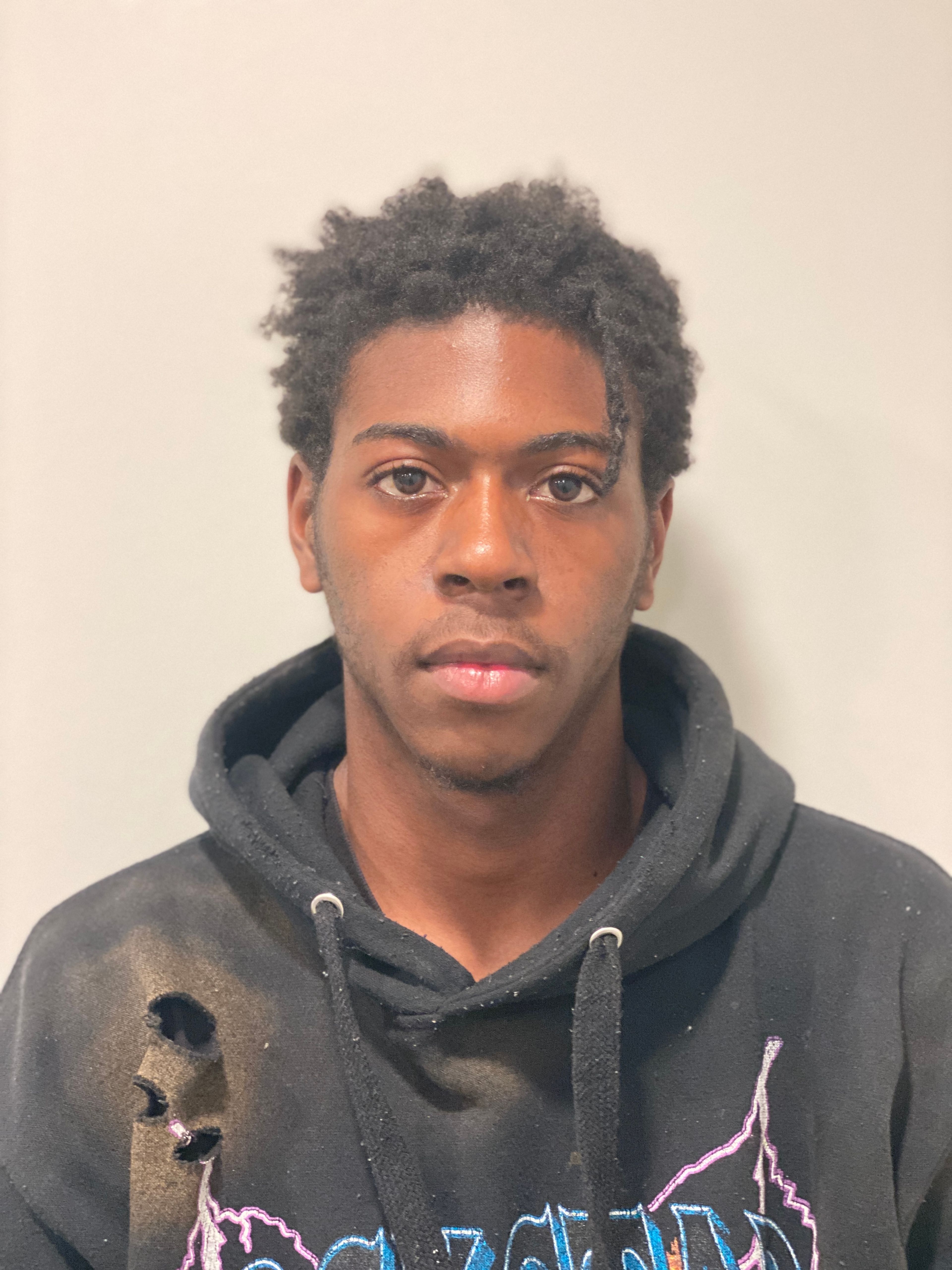 Charleston shooting leaves man wounded; two suspects charged with assault, weapons and child endangerment  