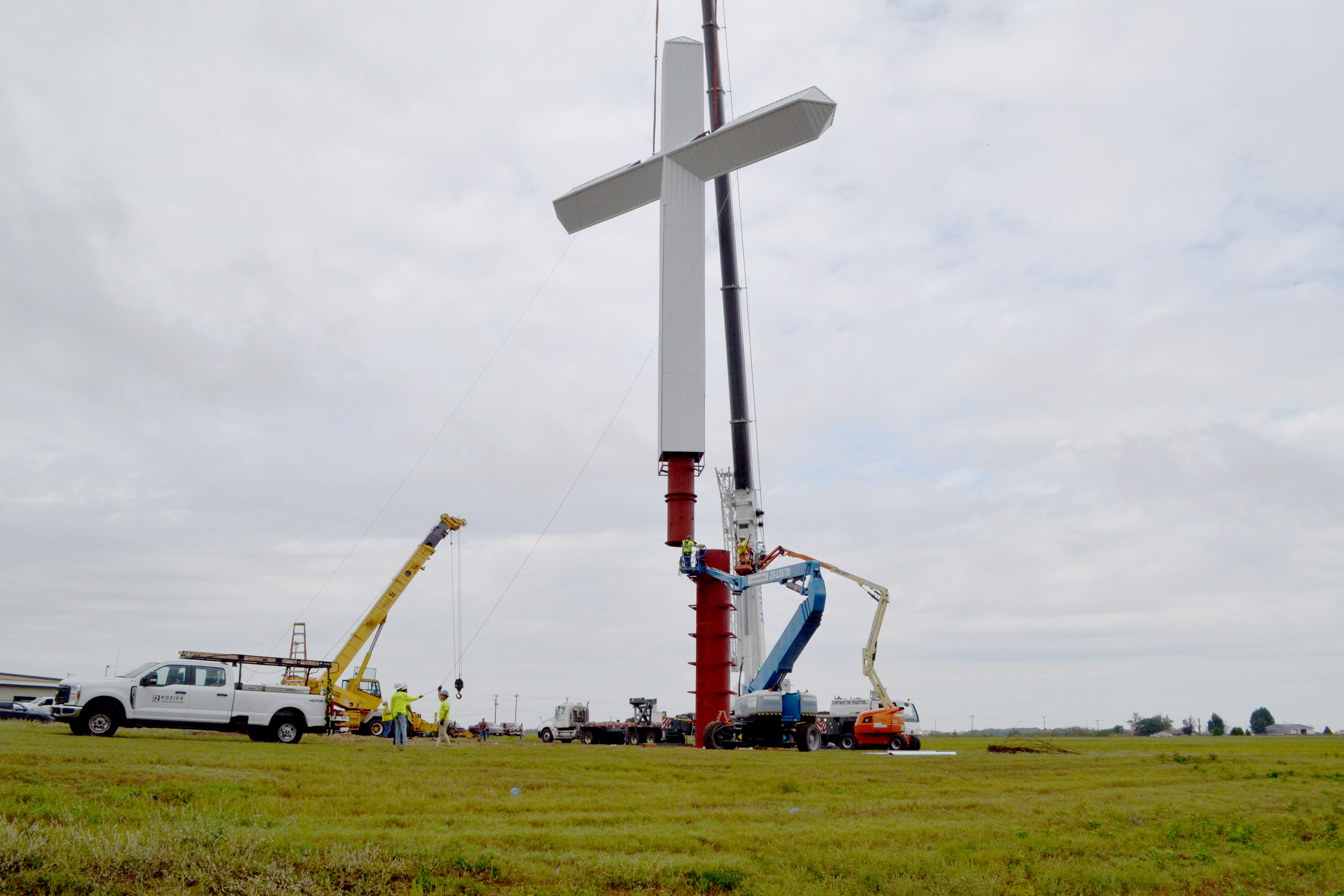 Miner Baptist Church raises 120-foot cross as symbol of hope