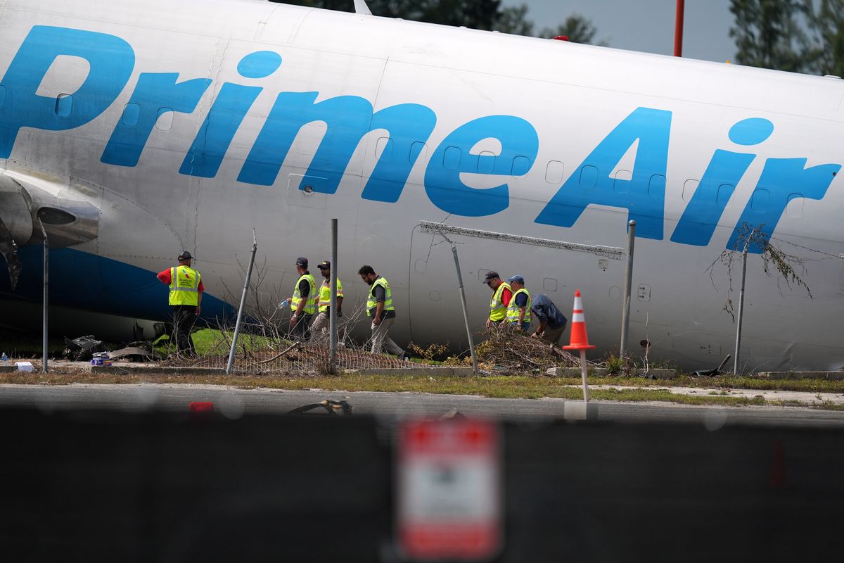 A pilot of the Amazon cargo plane that careened off Miami ru...
