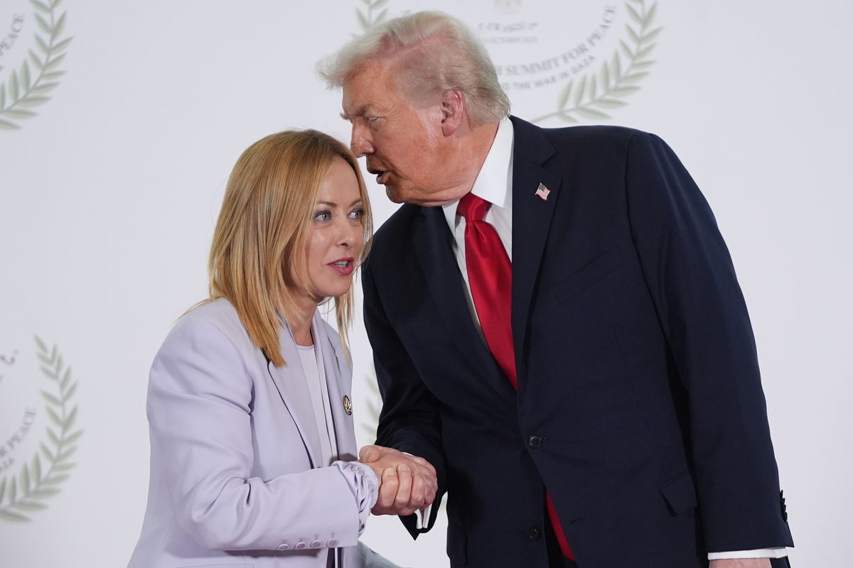 Facing barbs and pressure from Trump, Europe's leaders close. . .