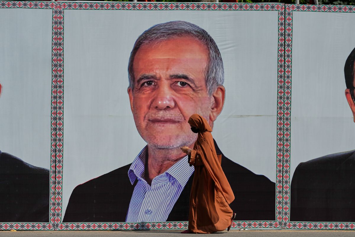 Iranian president lands in Pakistan as US-Iran teams work to...