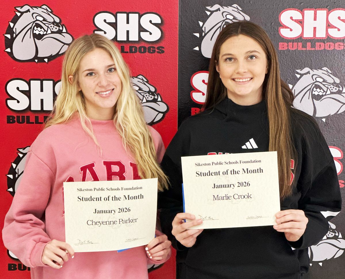 Cheyenne Parker and Marlie Crook named SPS Foundation/SHS January students of the month