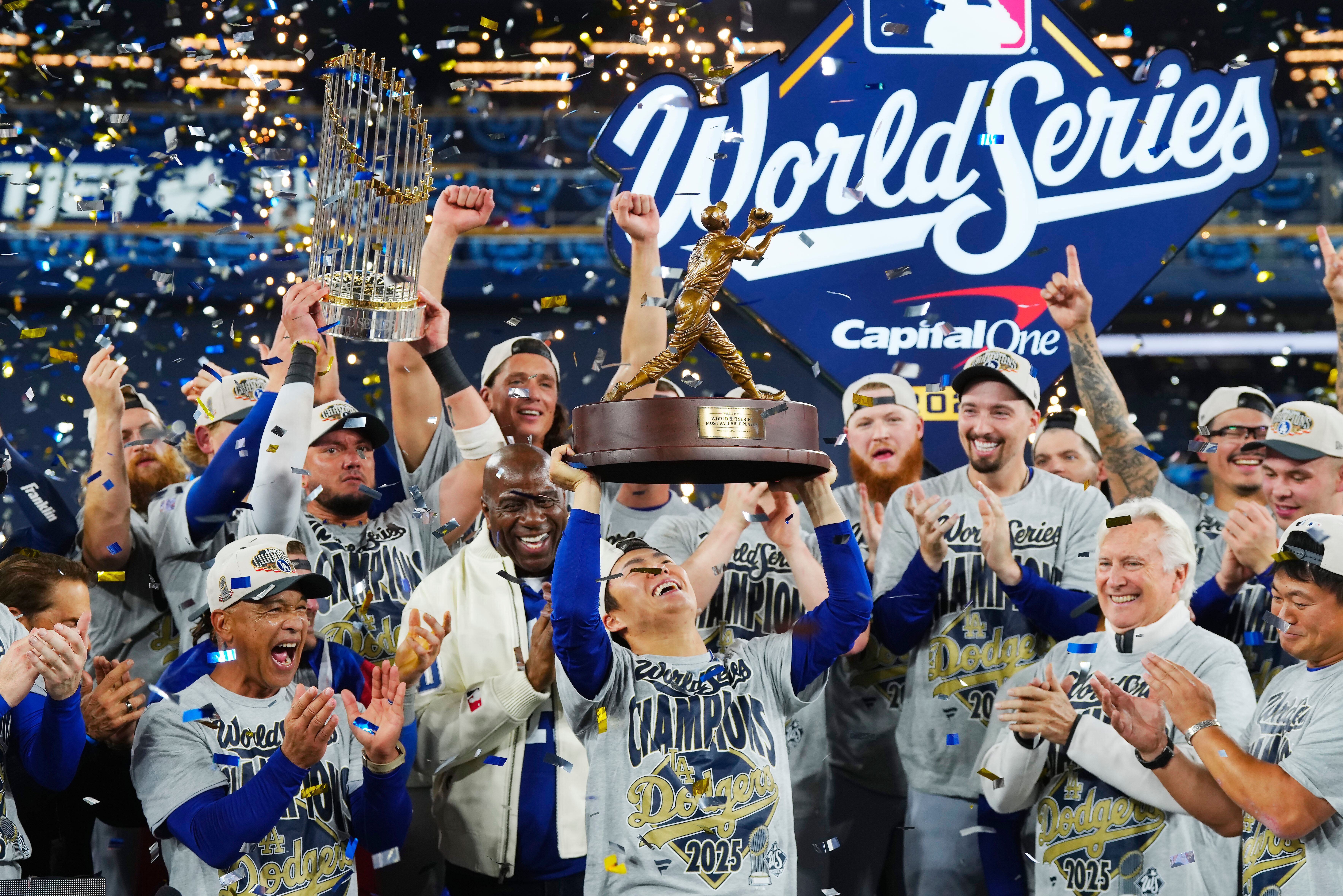 The Los Angeles Dodgers become first World Series repeat cha