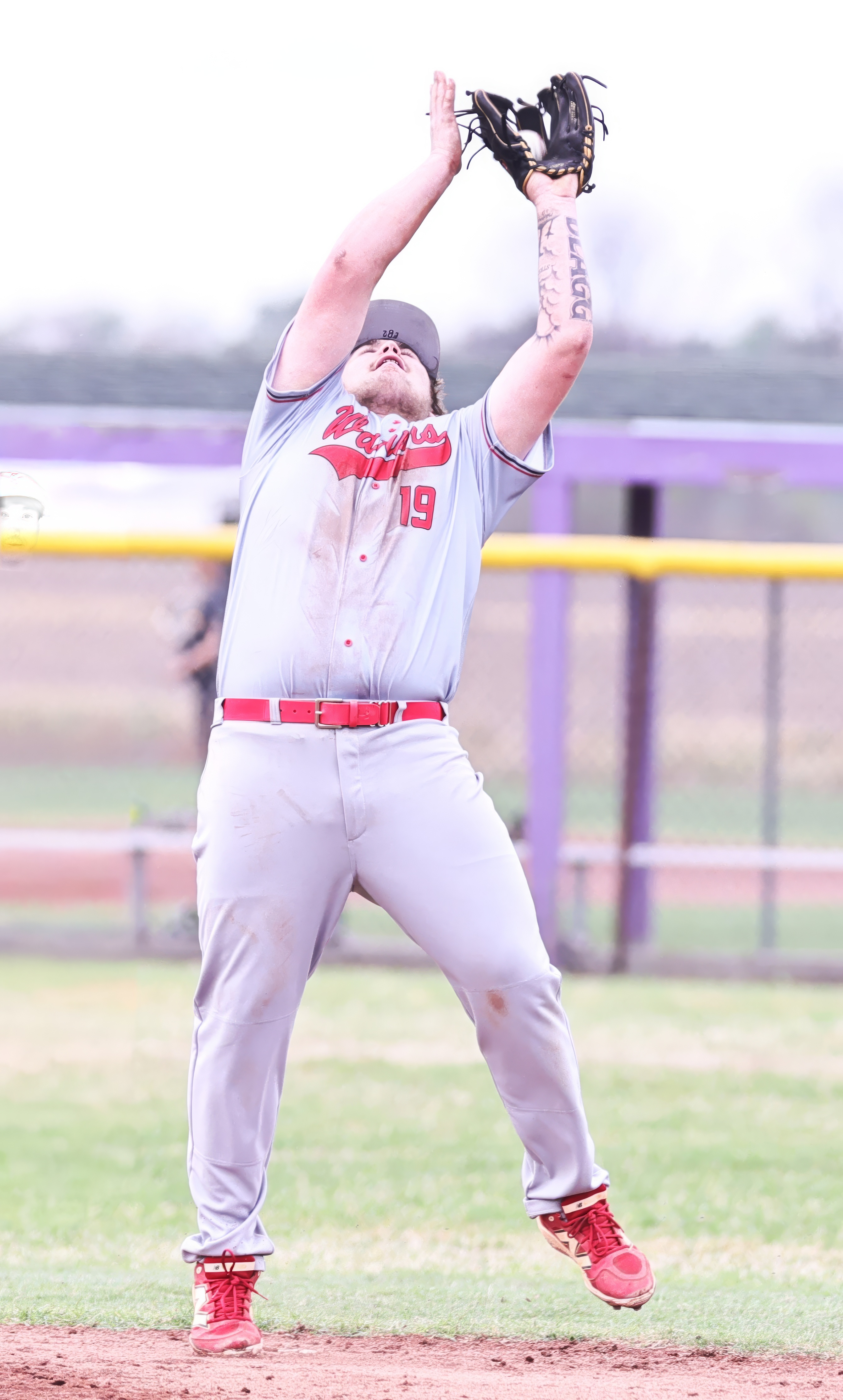 EPC takes 7-4 road win at Bay