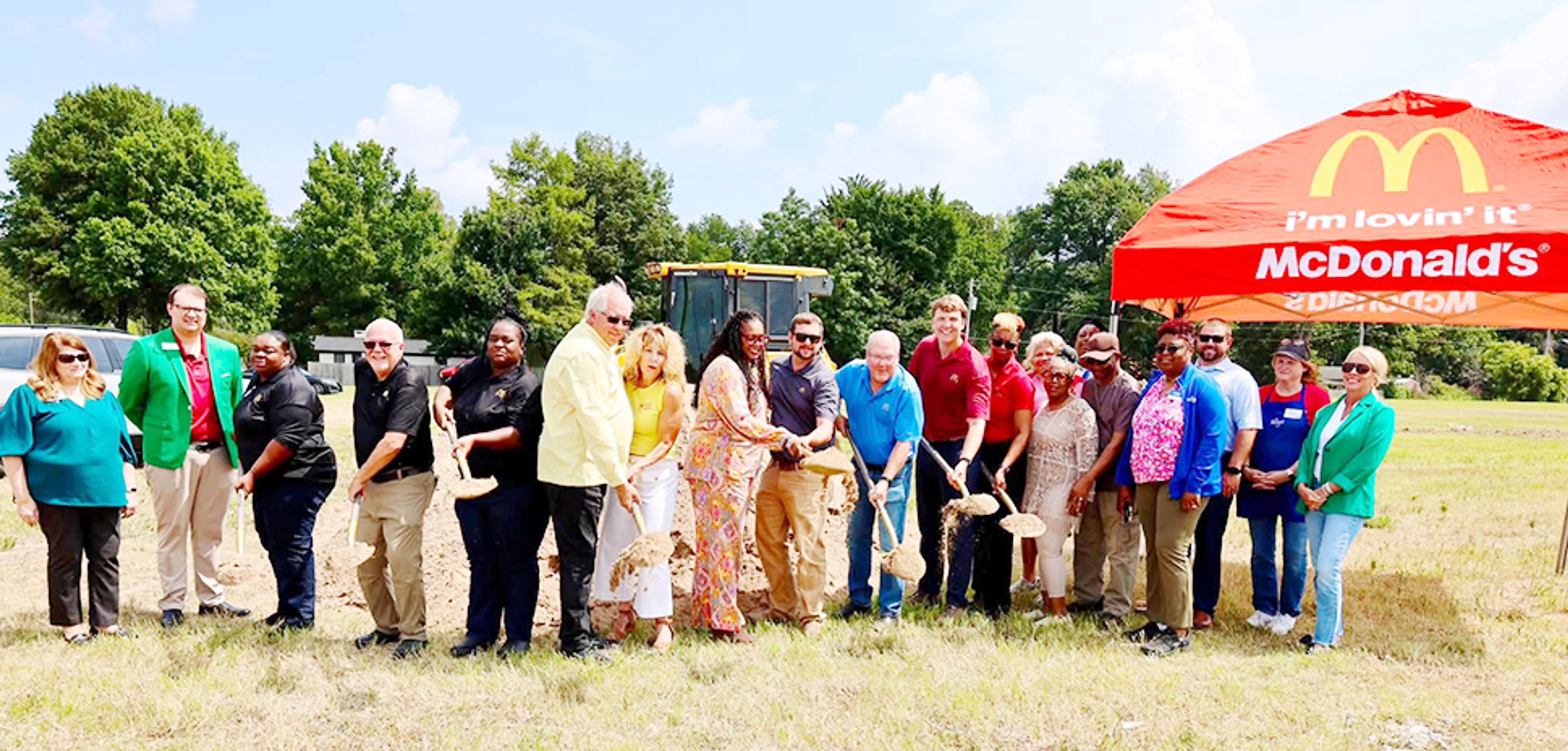 Ground breaks for second Blytheville McDonald's