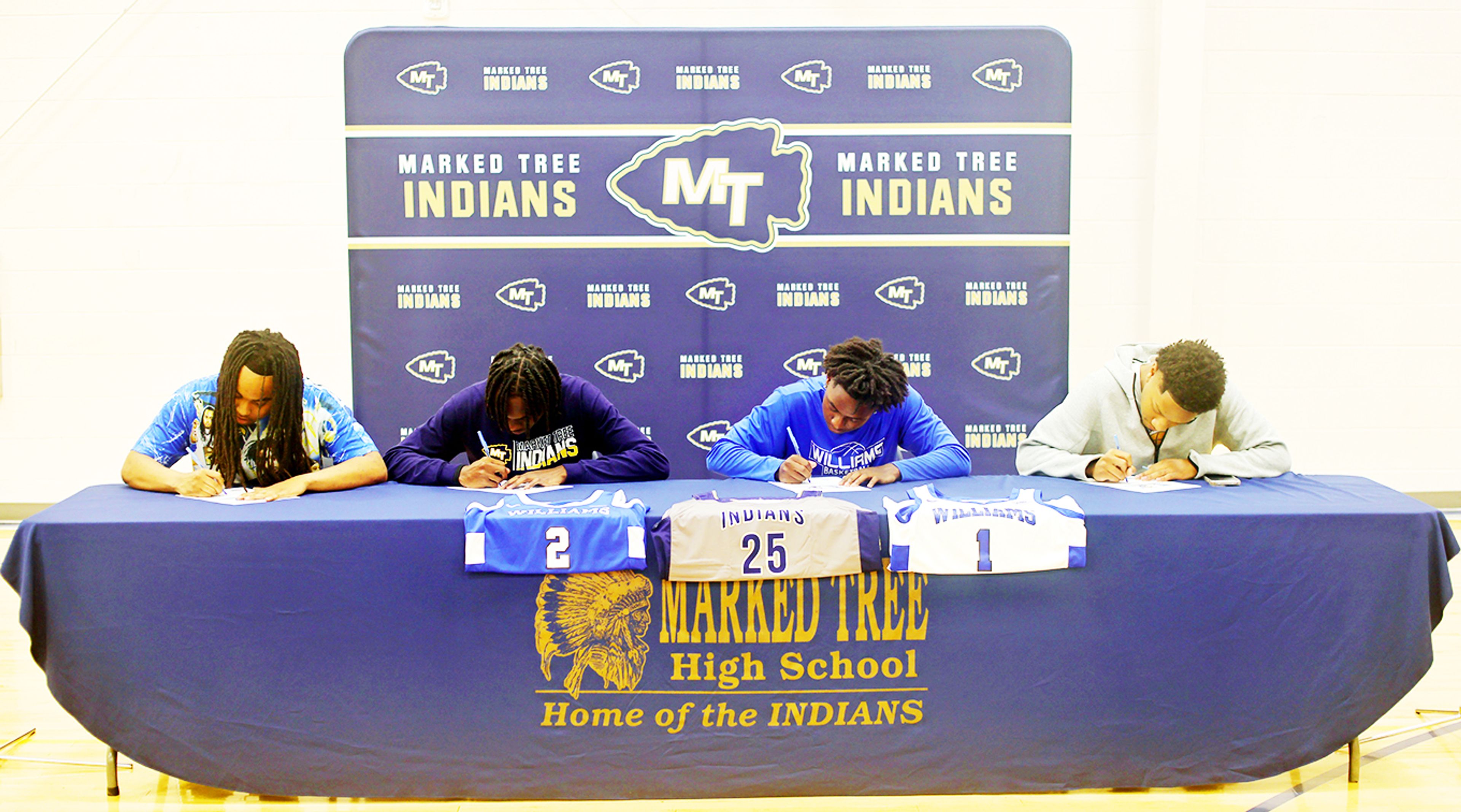 Four Marked Tree basketball players commit to Williams Baptist University  