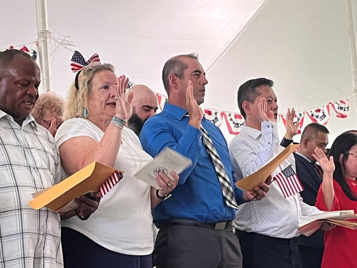 The Rack Fourth Altered 101 become U.S. citizens in Portsmouth on the Fourth of July