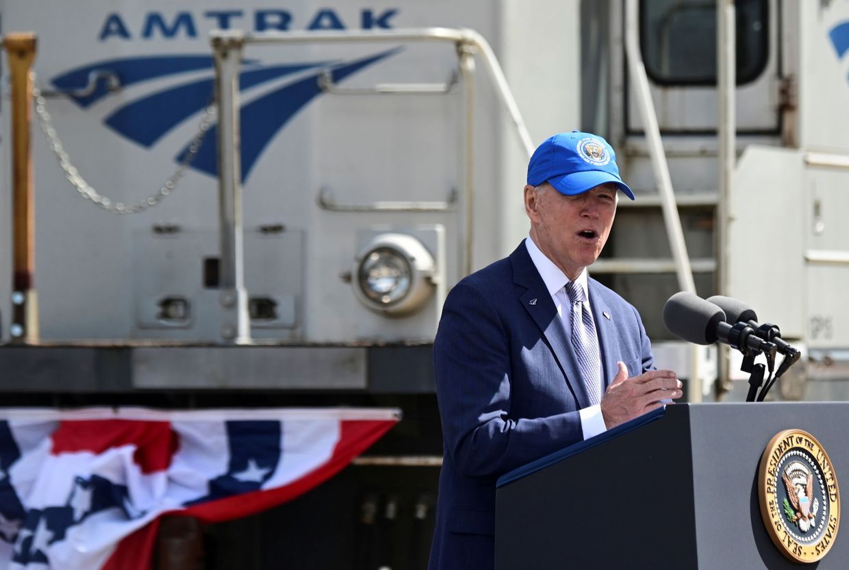 Amtrak restores long-distance routes after funding from Cong...