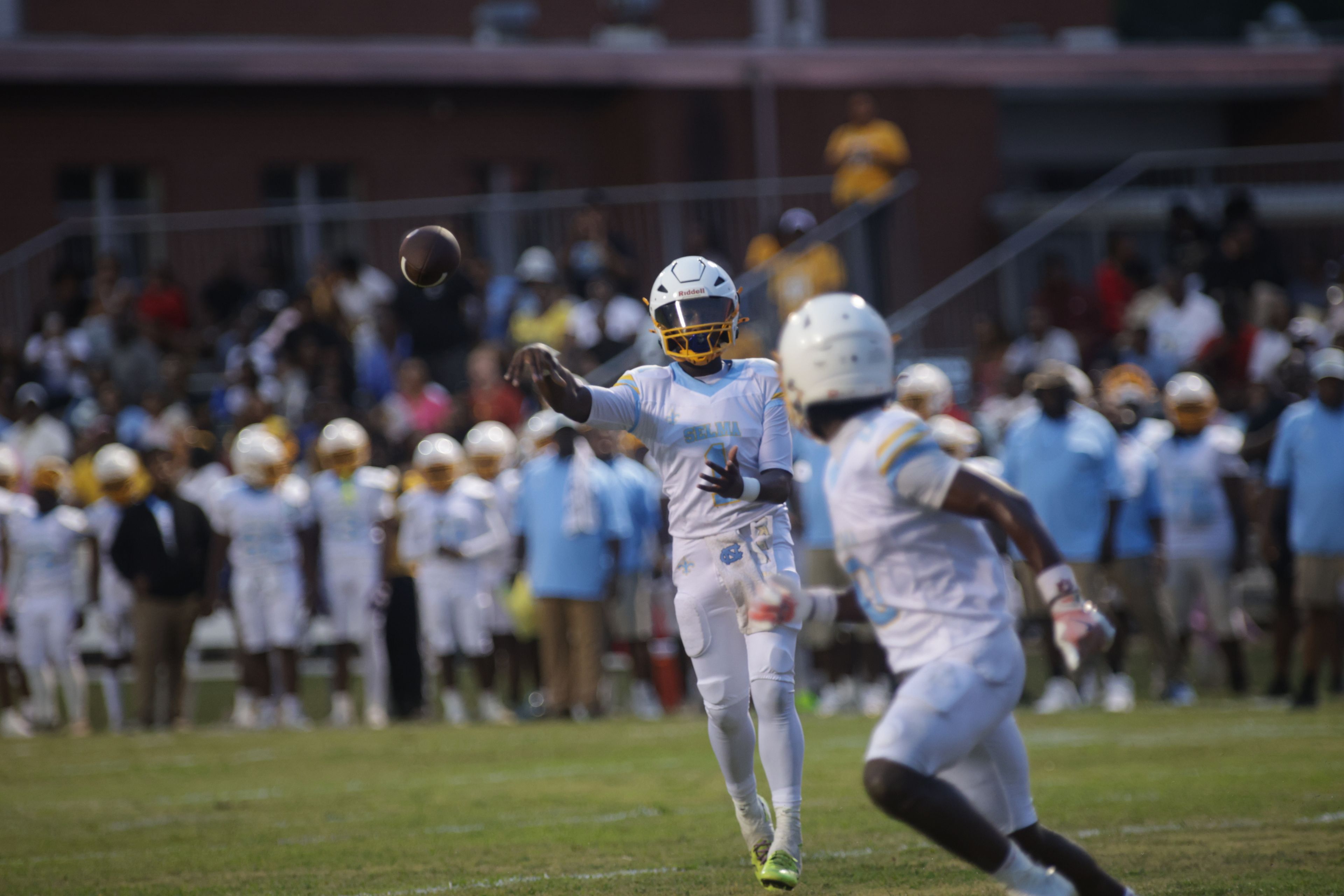 Selma dominates Southside in Queen City Classic
