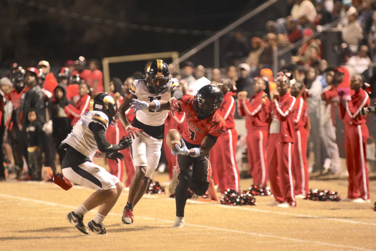 Southside’s Cedrick Simmons named finalist for 3A Back of the Year