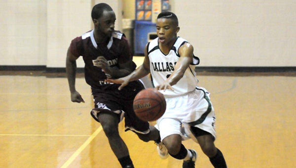 Keyonis Perry Hornets dominate Panthers