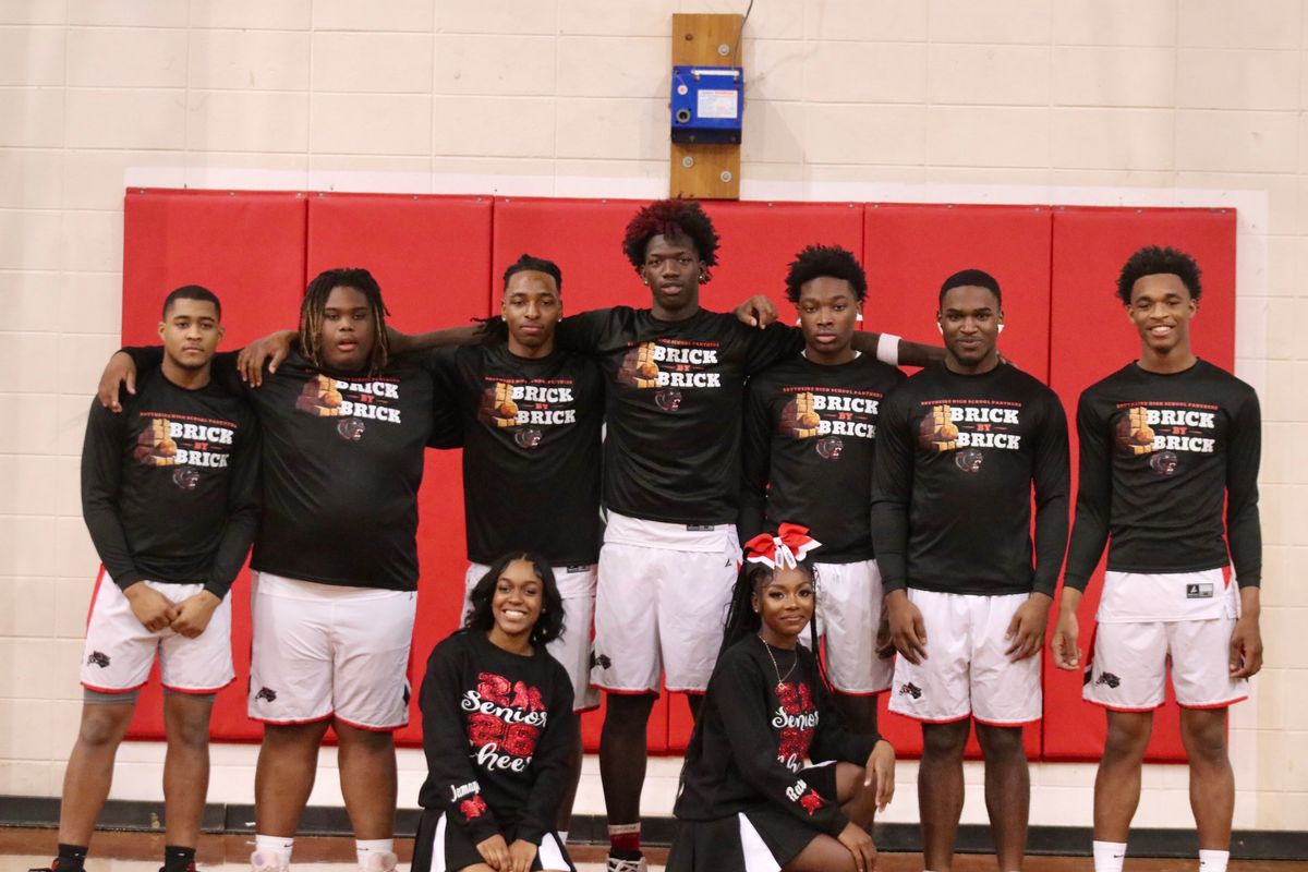 Panthers shine on senior night as Southside earns gritty win...