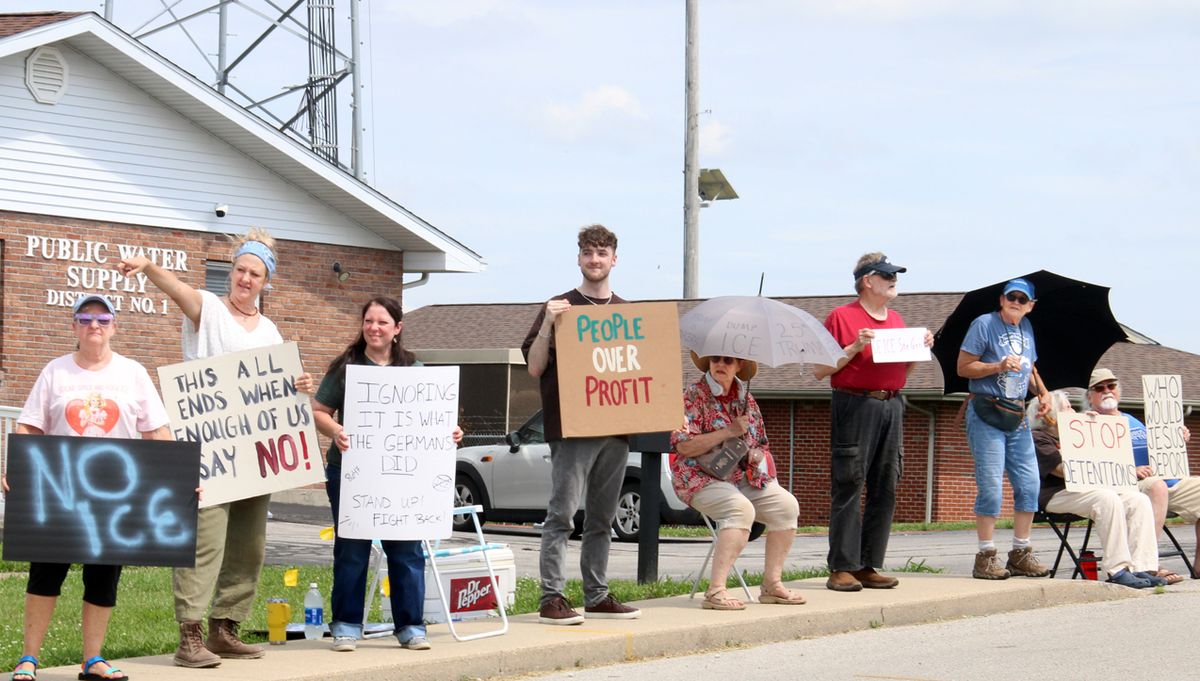 More officials, residents weigh in on ICE detainees