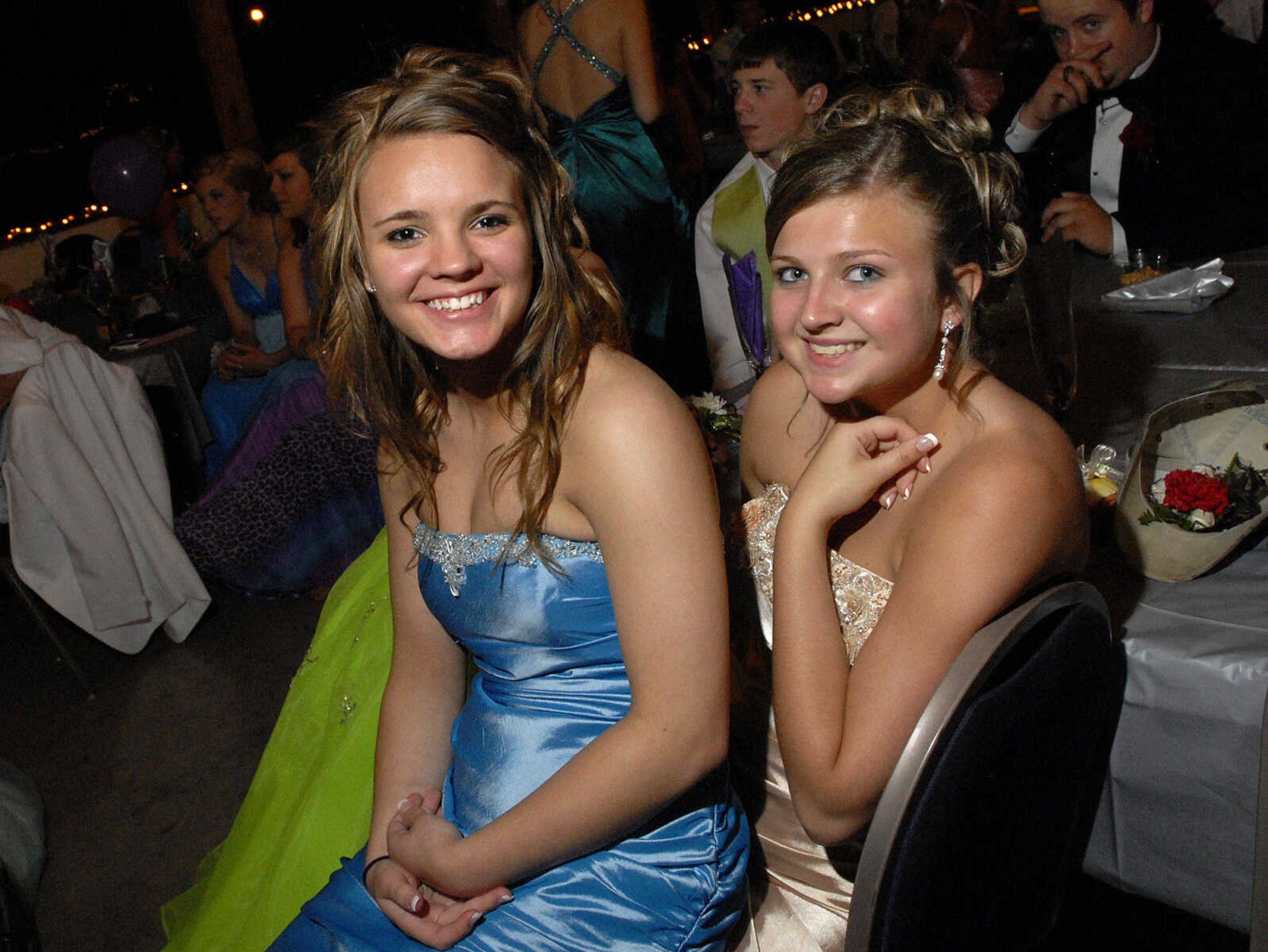 LAURA SIMON~lsimon@semissourian.com
Meadow Heights' prom "A Night to Remember" was held Saturday, April 30, 2011 at Deerfield Lodge.