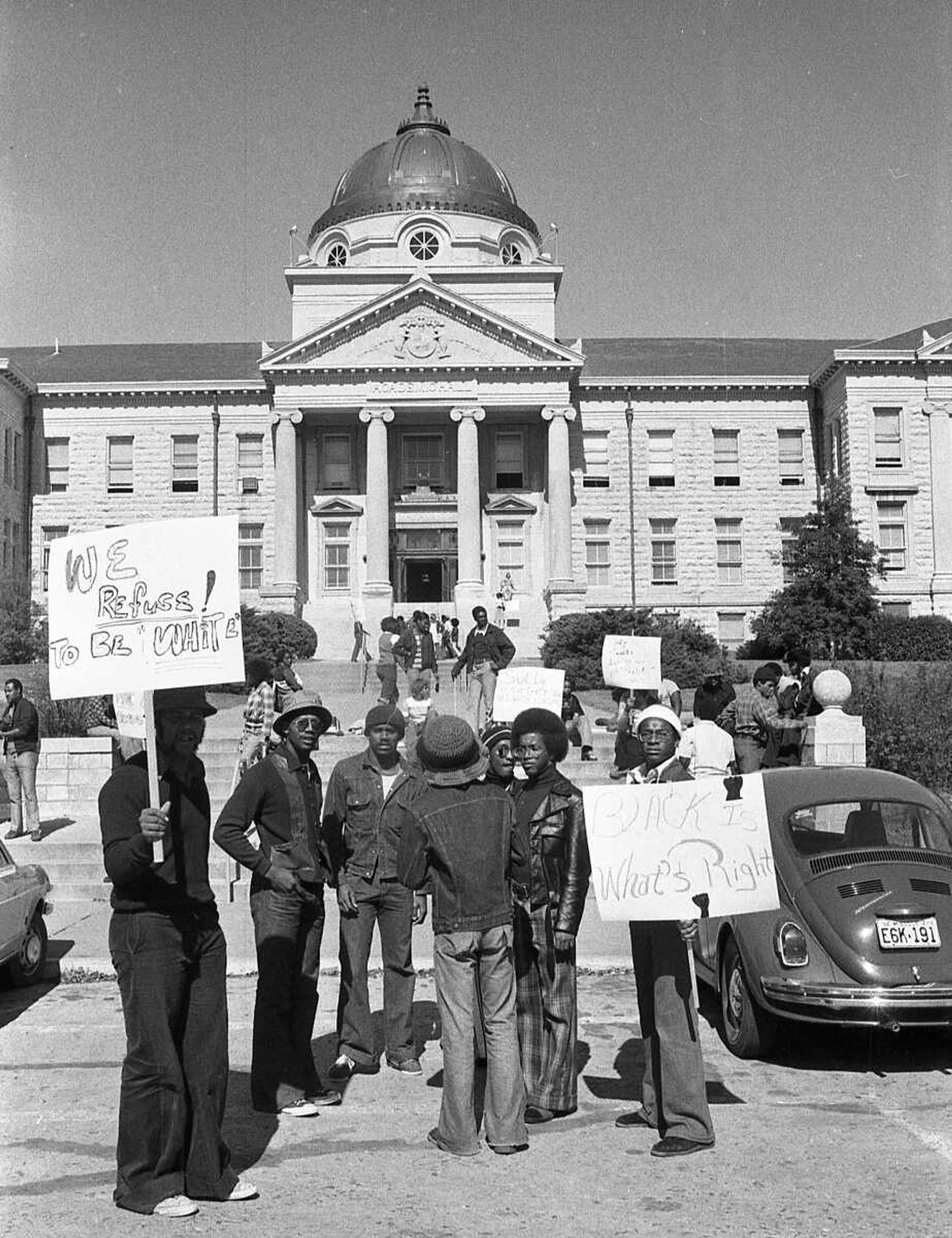 Members of the Association of Black Collegiates protest in front of Academic Hall Oct. 17, 1973. Unpublished.