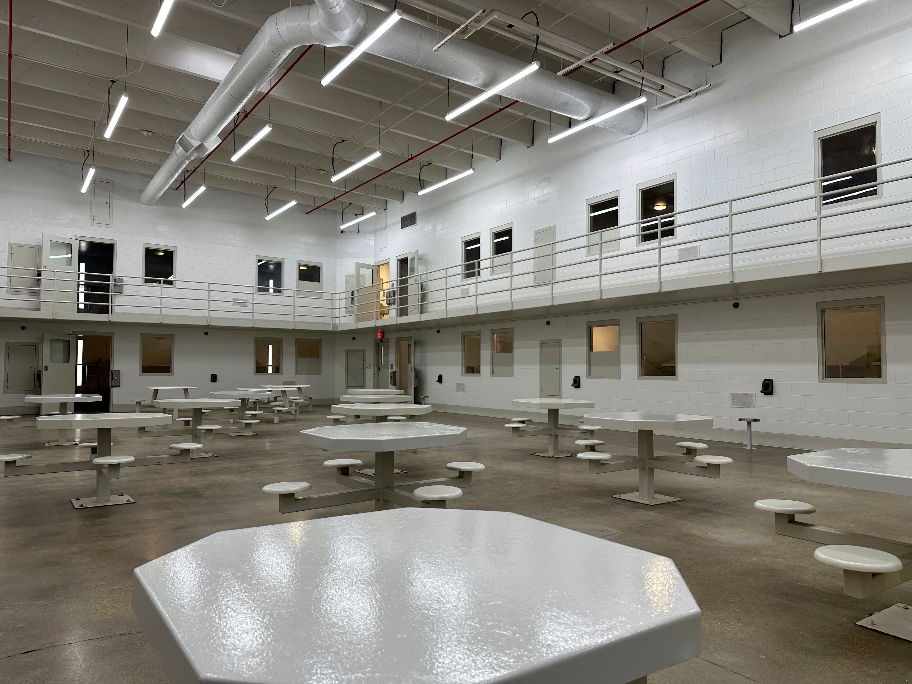 Judge blocks private prison operator from housing ICE detainees at shuttered Kansas center