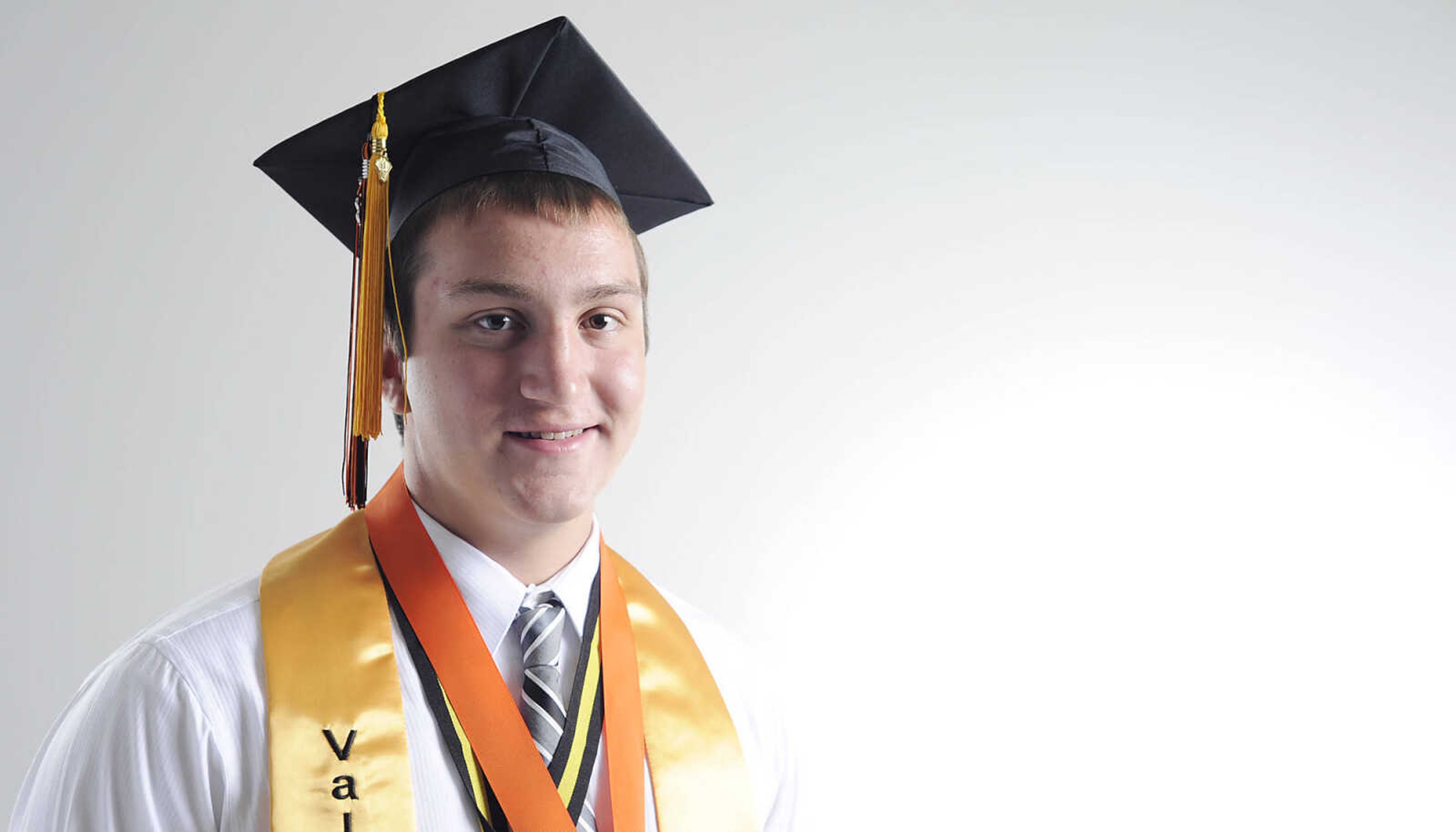 ADAM VOGLER ~ avogler@semissourian.com
Advance High School 2013 Valedictorian - Ethan Barr