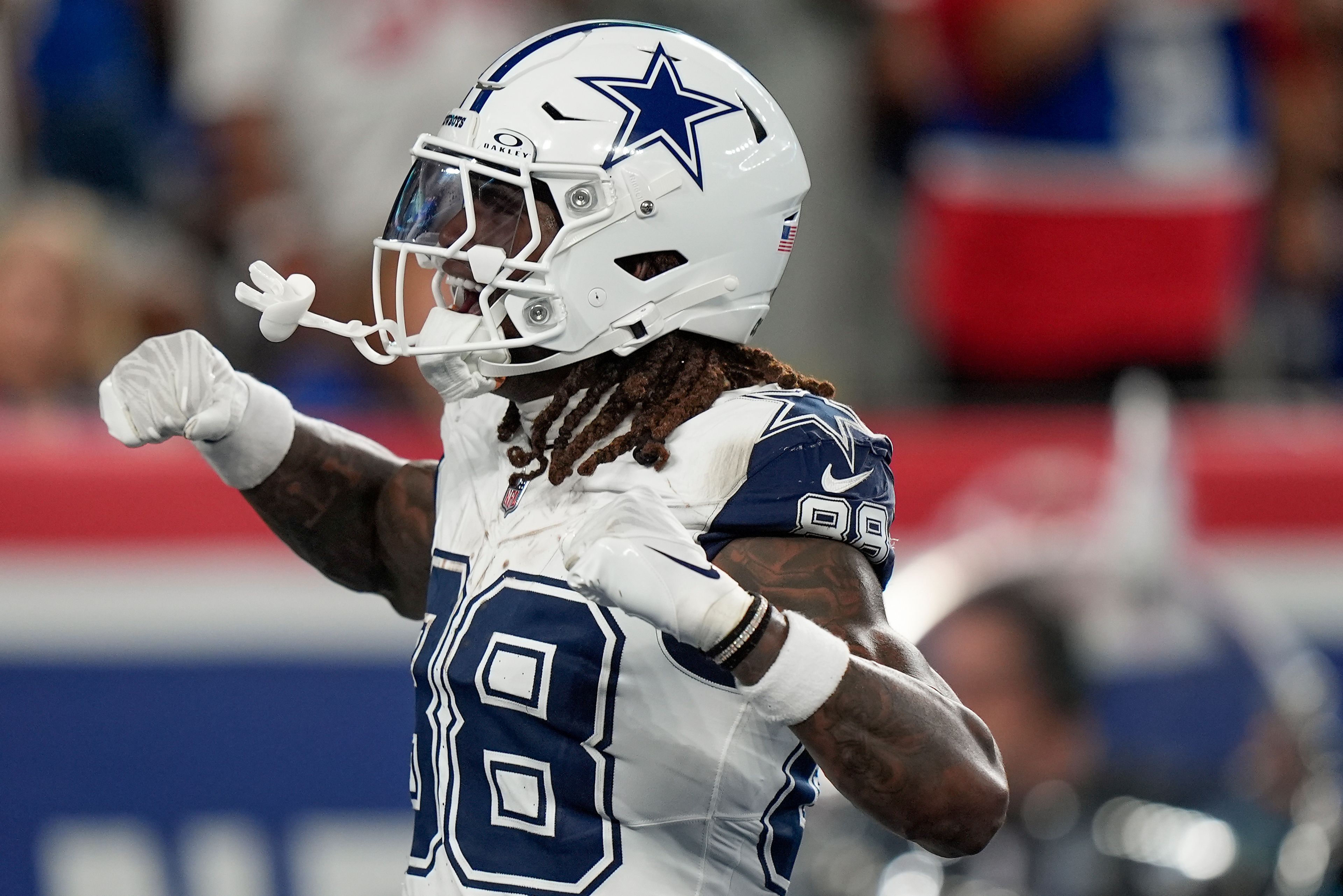 New York Giants wide receiver Bryce Ford-Wheaton (88) celebrates after scoring a touchdown against the New York Giants during the first half of an NFL football game, Thursday, Sept. 26, 2024, in East Rutherford, N.J. (AP Photo/Bryan Woolston)