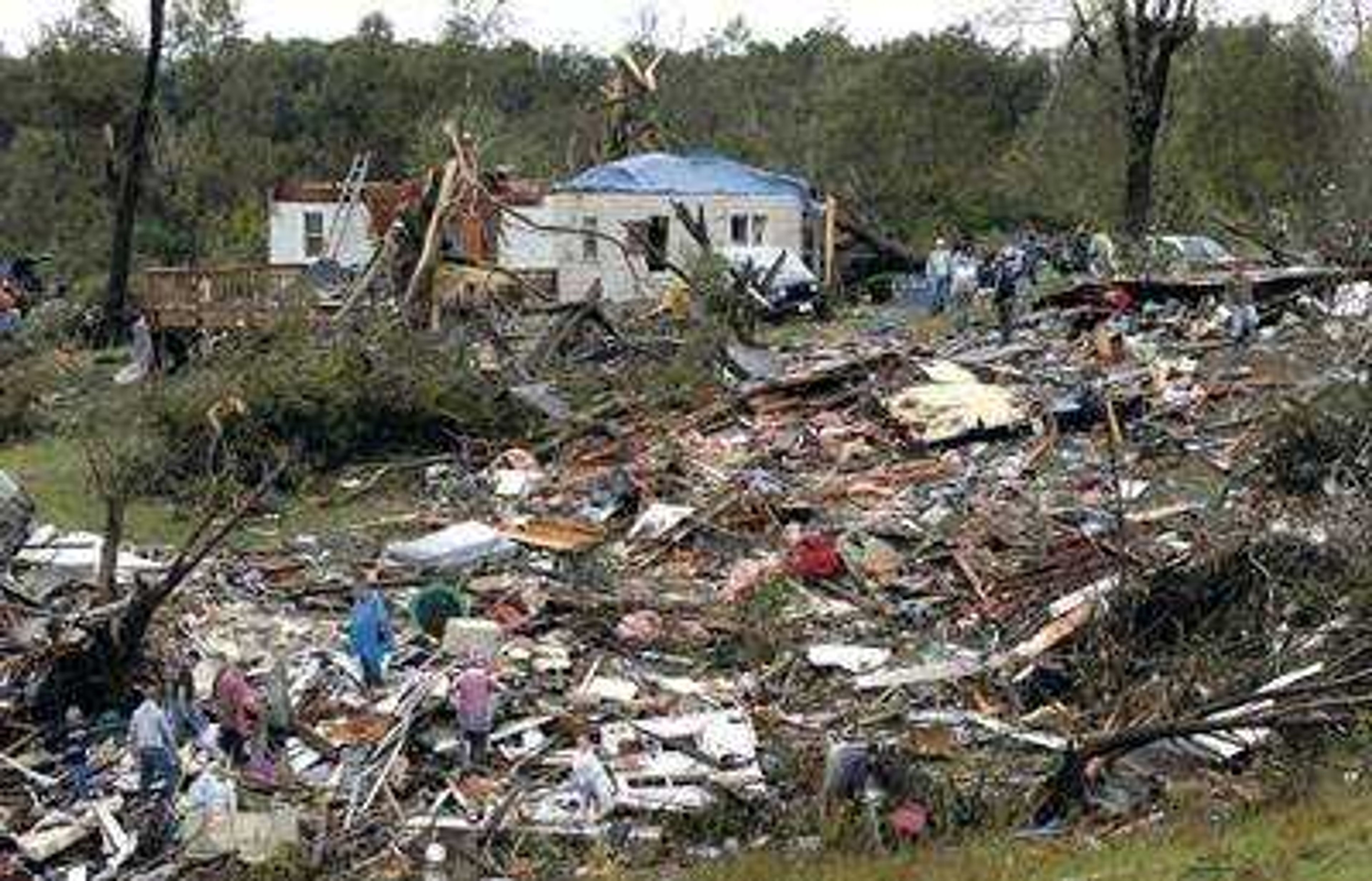 Severe Weather Devastates Crosstown, Mo.