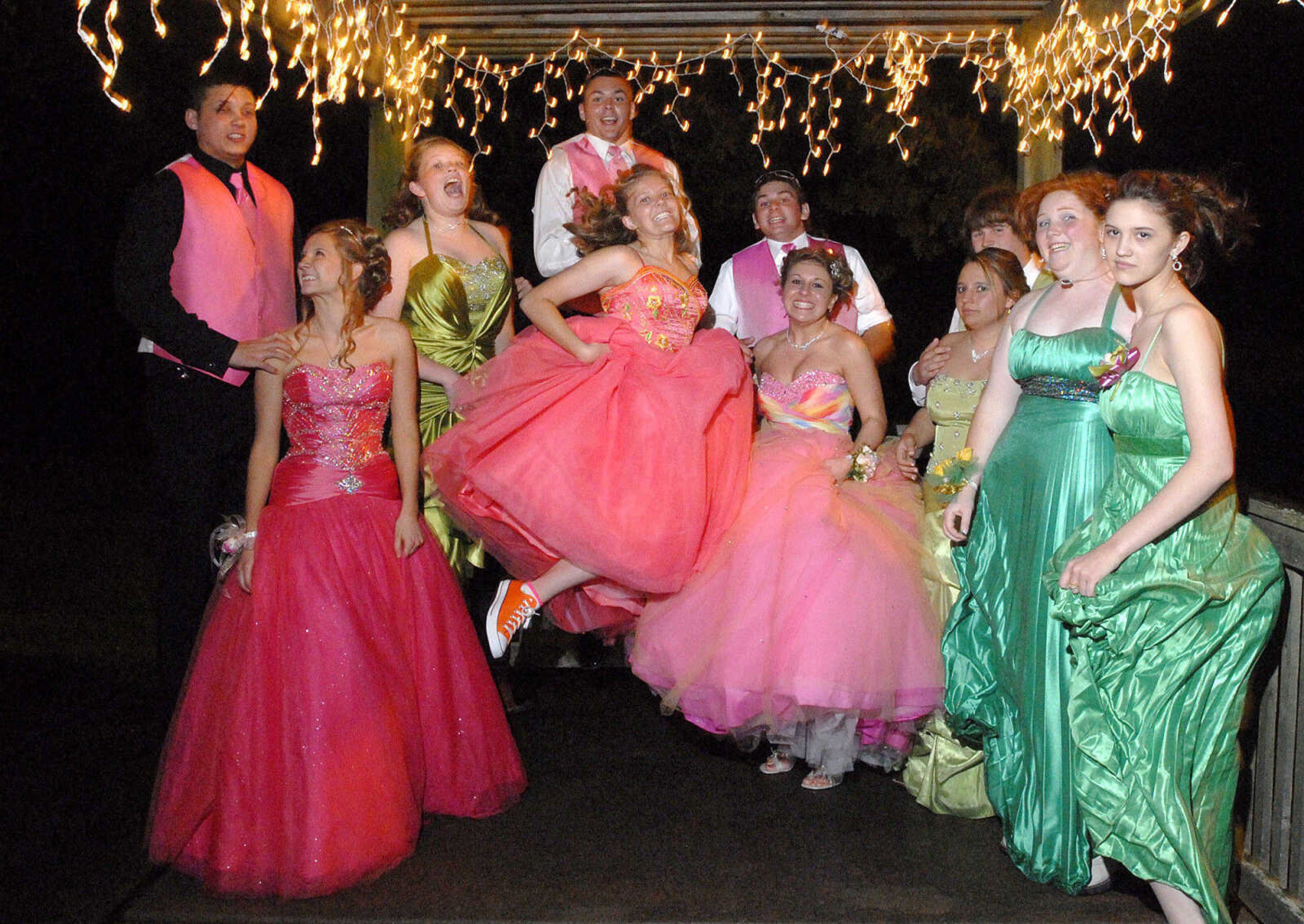 LAURA SIMON~lsimon@semissourian.com
Meadow Heights' prom "A Night to Remember" was held Saturday, April 30, 2011 at Deerfield Lodge.