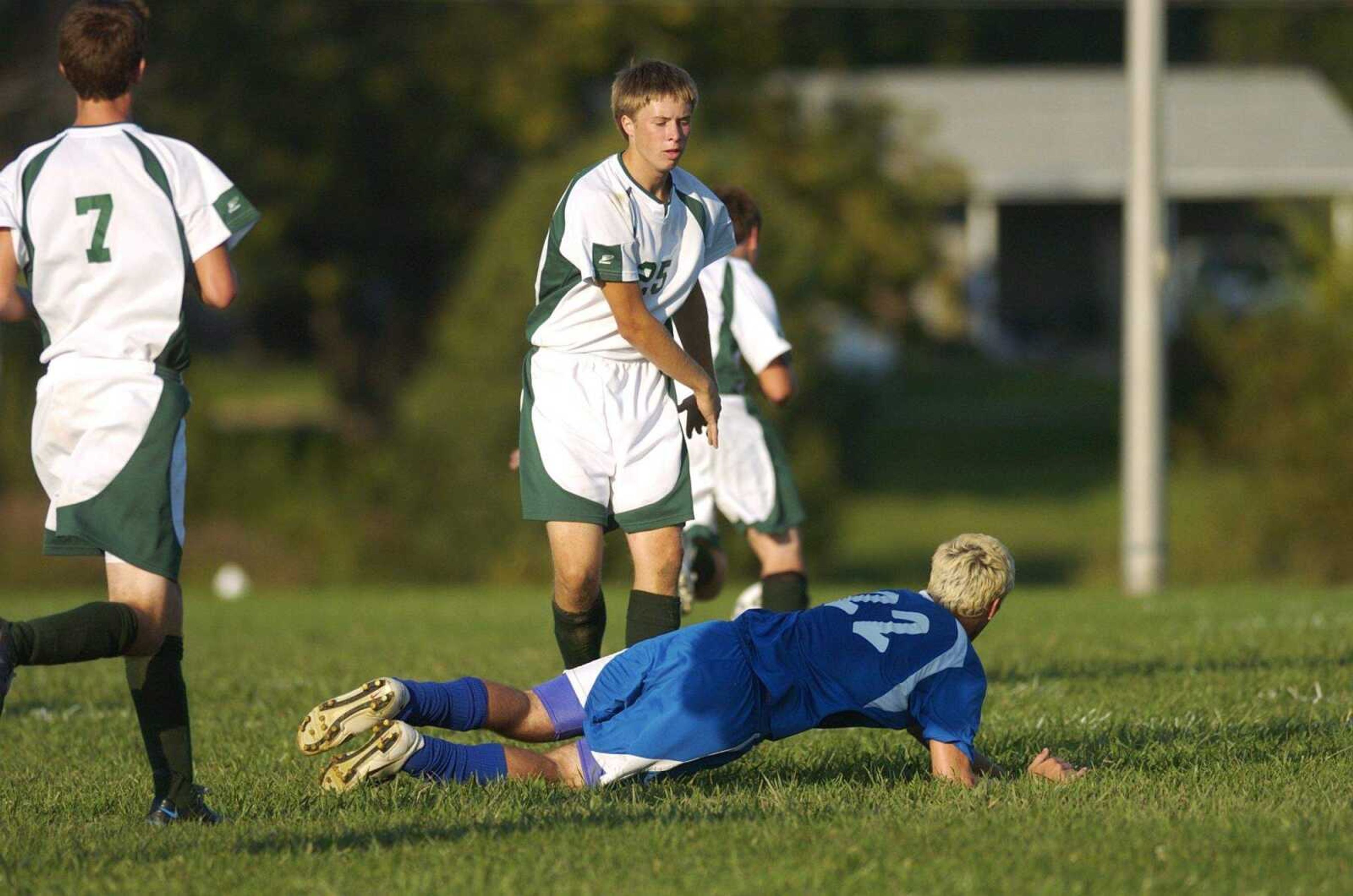 CHUCK WU ~ cwu@semissourian.com
Marc Jannin of Perryville pushing off John Unterreiner of Notre Dame.