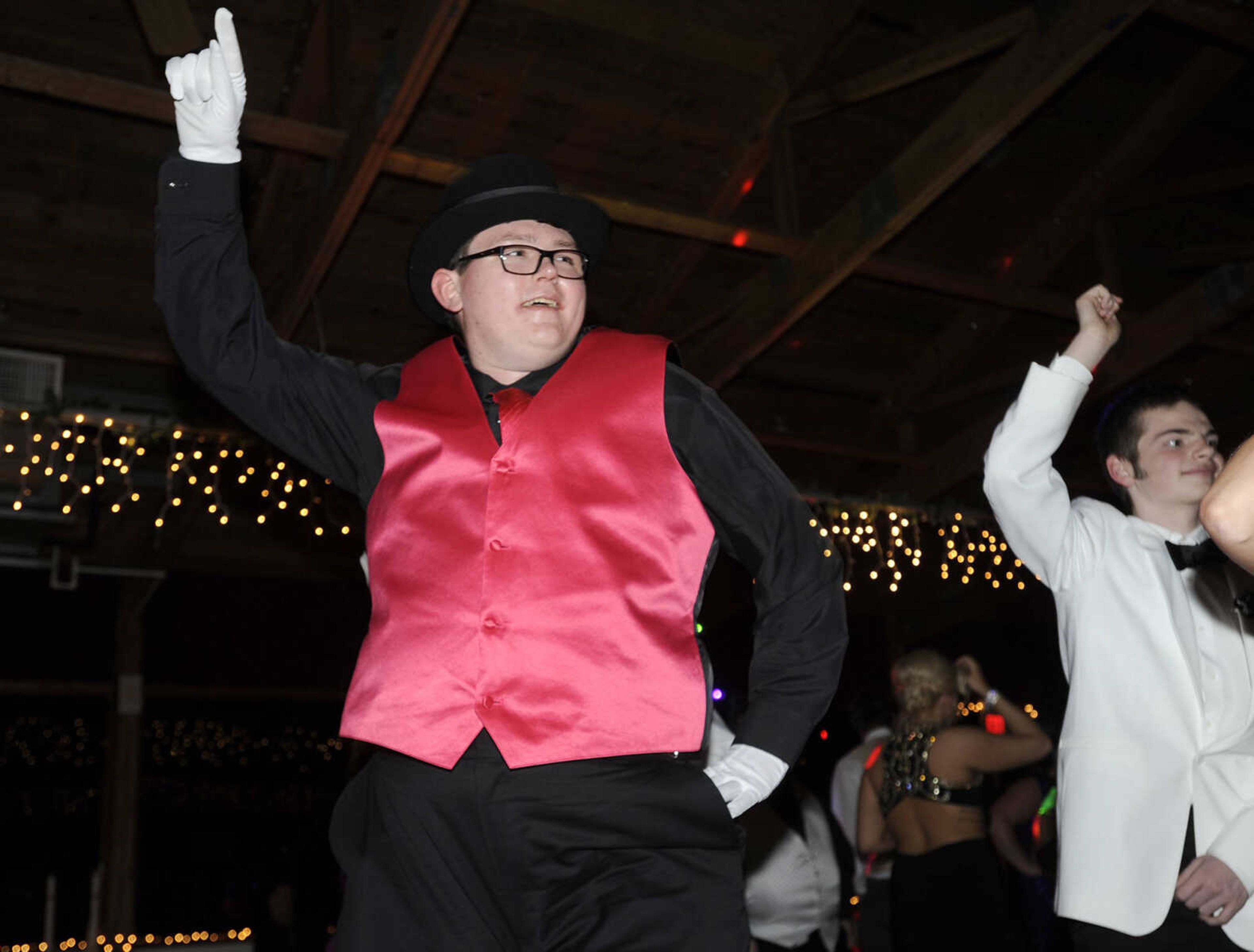 FRED LYNCH ~ flynch@semissourian.com
Scott City High School students dance at their prom Saturday, April 8, 2017 at Deerfield Lodge.