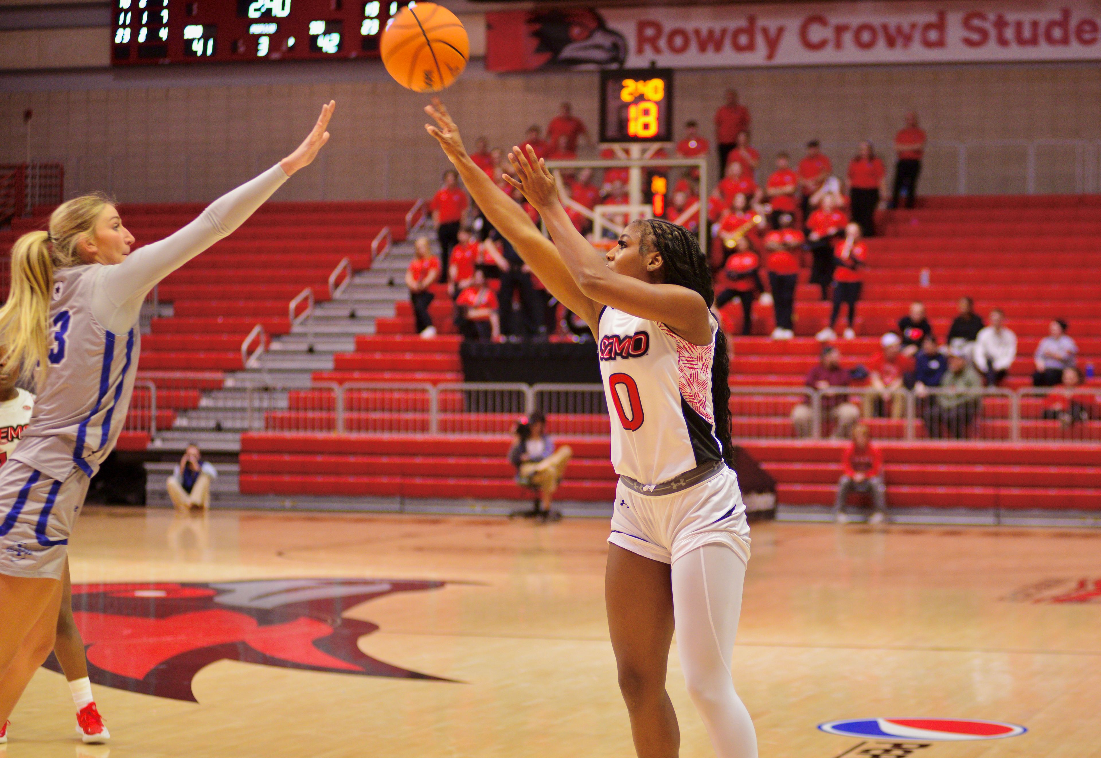 Indiana State edges Southeast Missouri in nail-biting finish at the Show Me Center