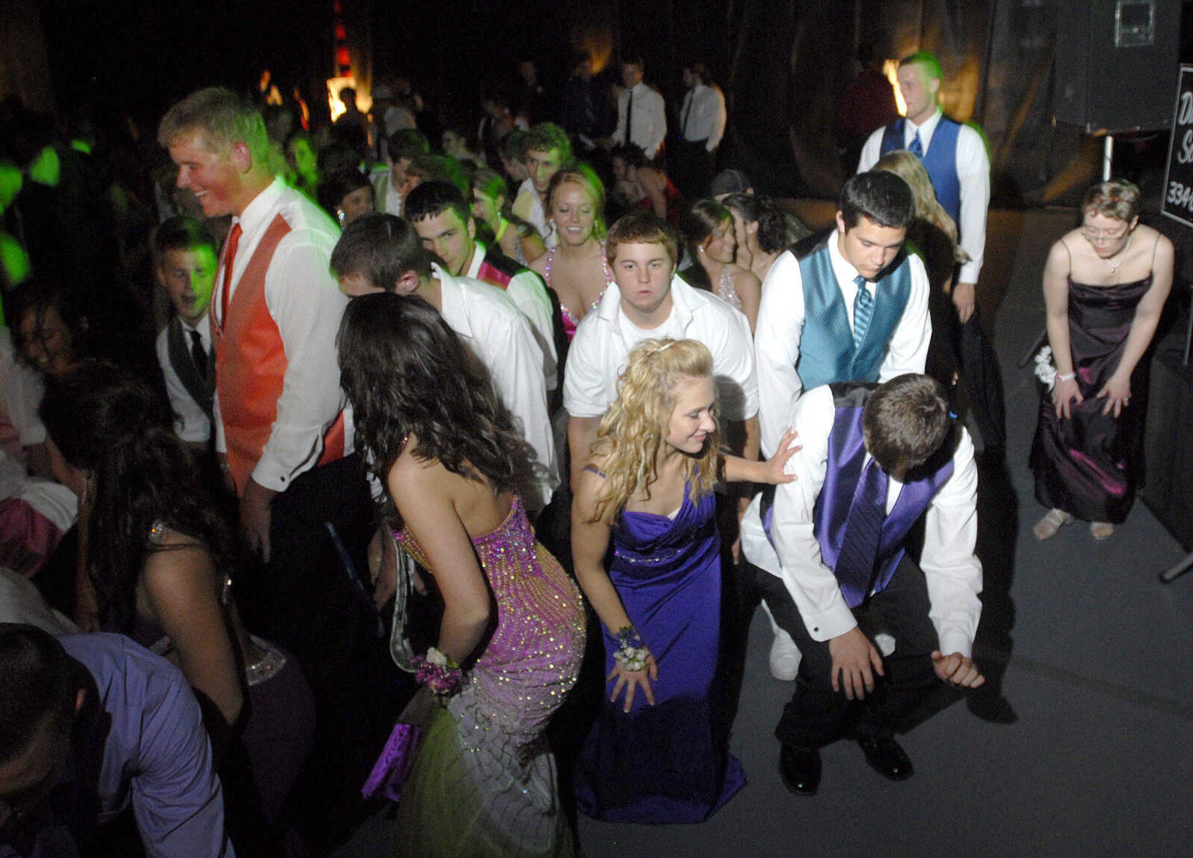 LAURA SIMON~lsimon@semissourian.com
Jackson High School Prom Saturday, May 8, 2010.