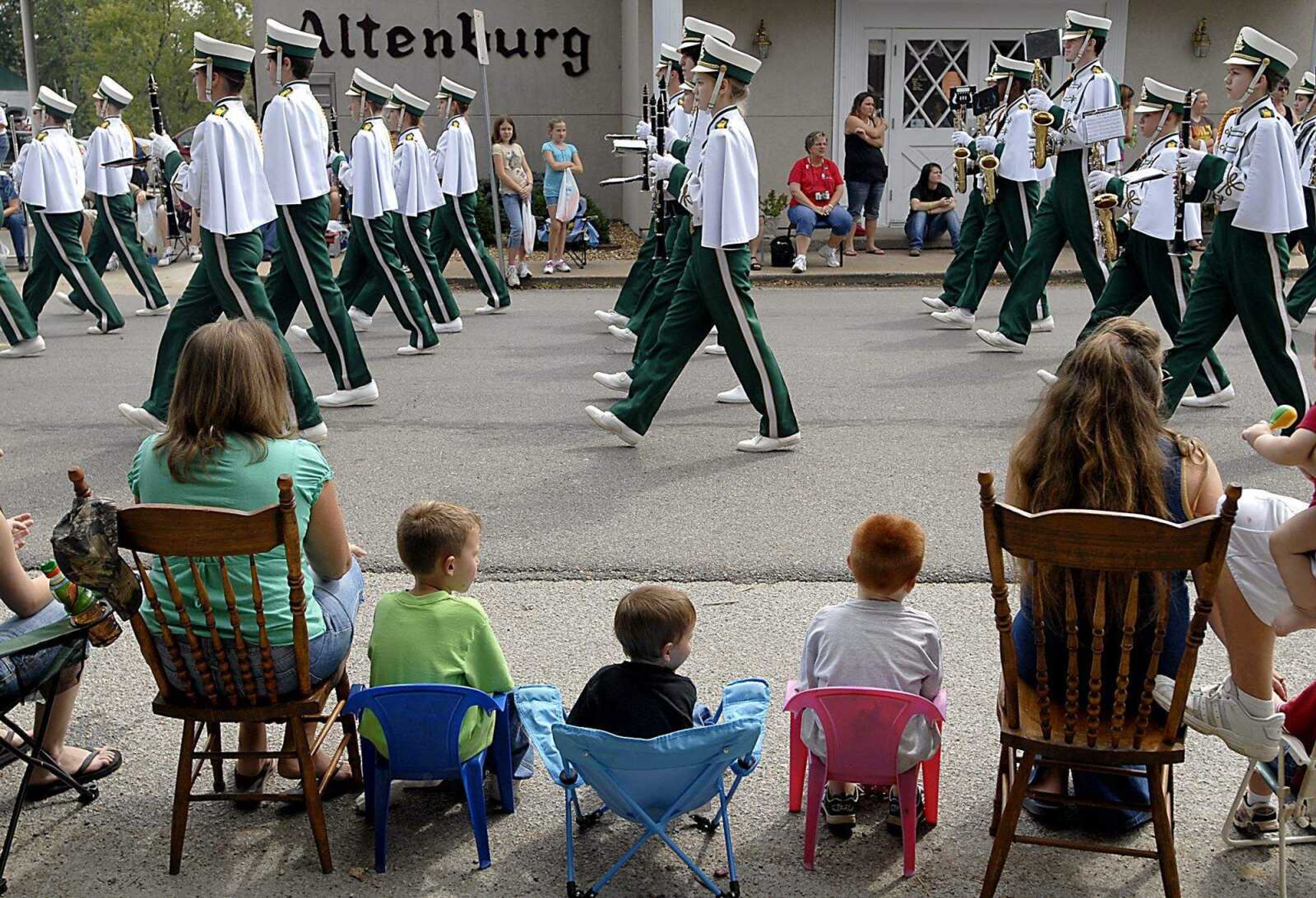 AARON EISENHAUER ~ aeisenhauer@semissourian.com
The Perryville High School marching band makes their way down the streets of Altenburg during the East Perry County Fair Parade on Friday, September 19, 2008.